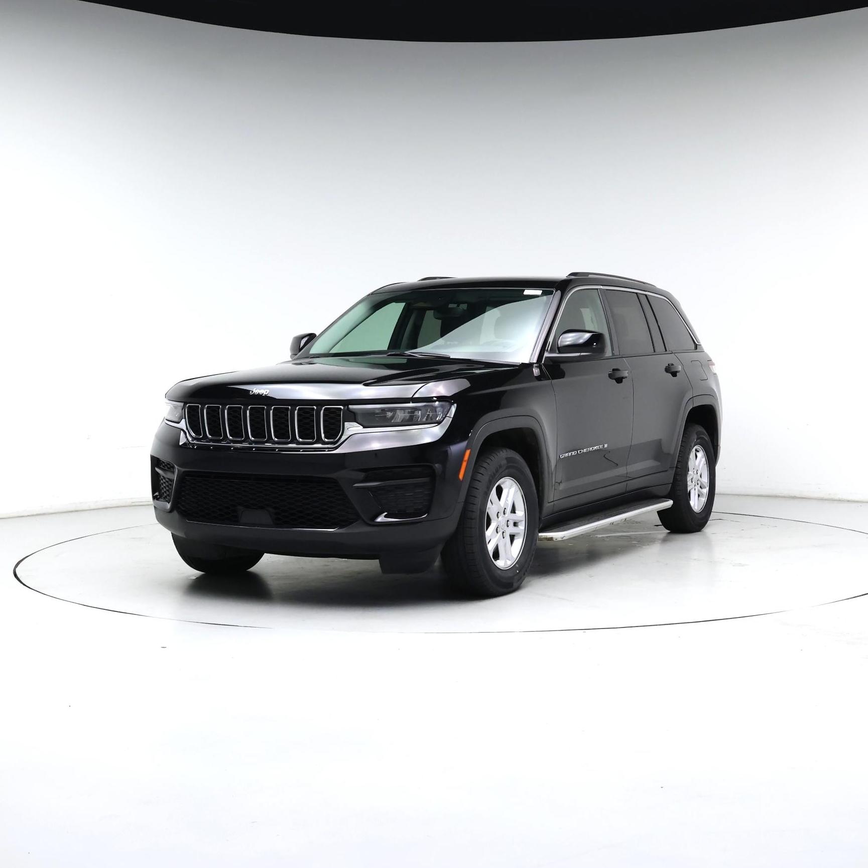 Thumbnail: 2023 Jeep Grand Cherokee - 4
