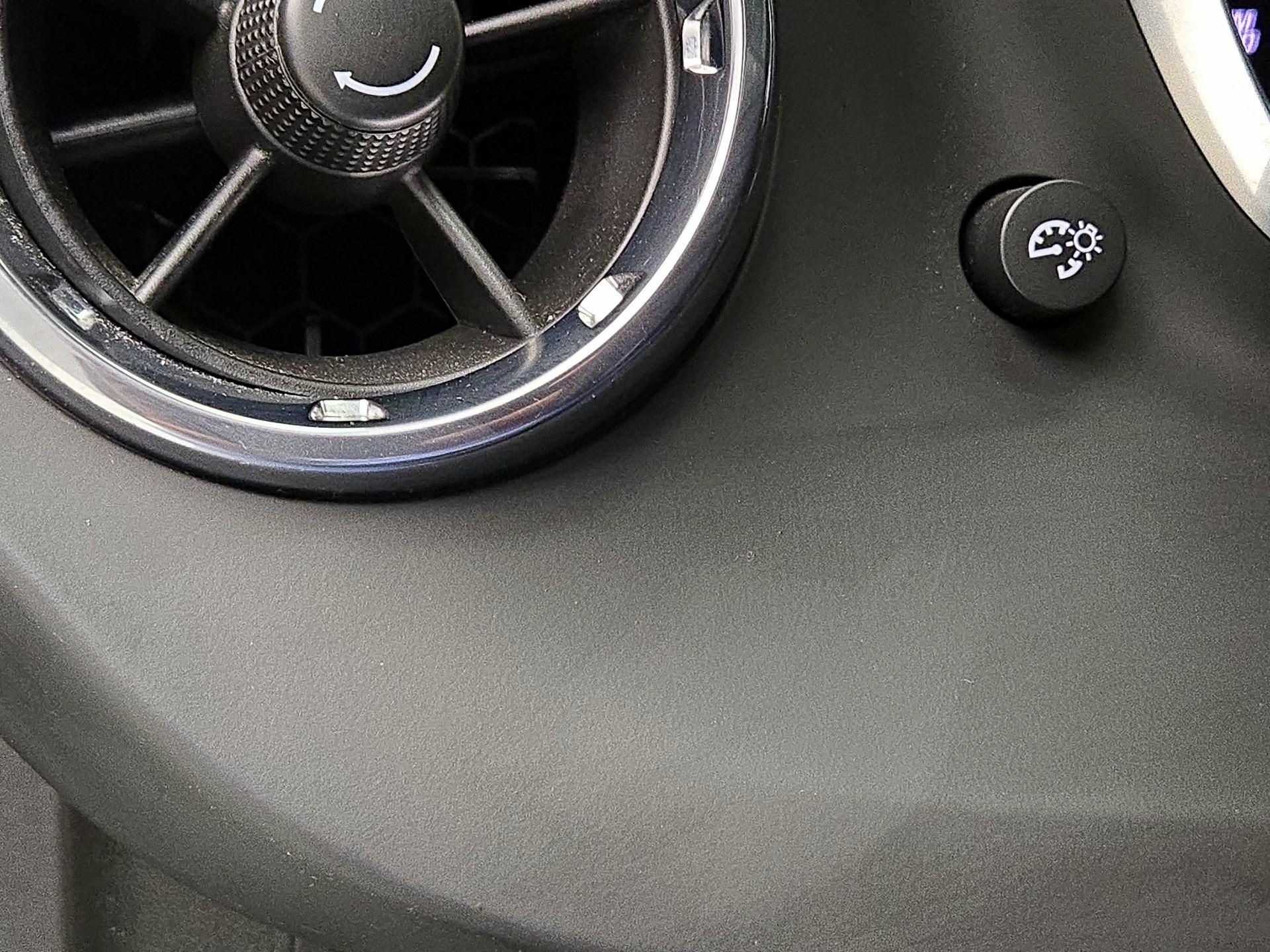 Thumbnail: 2017 Chevrolet Camaro - 13