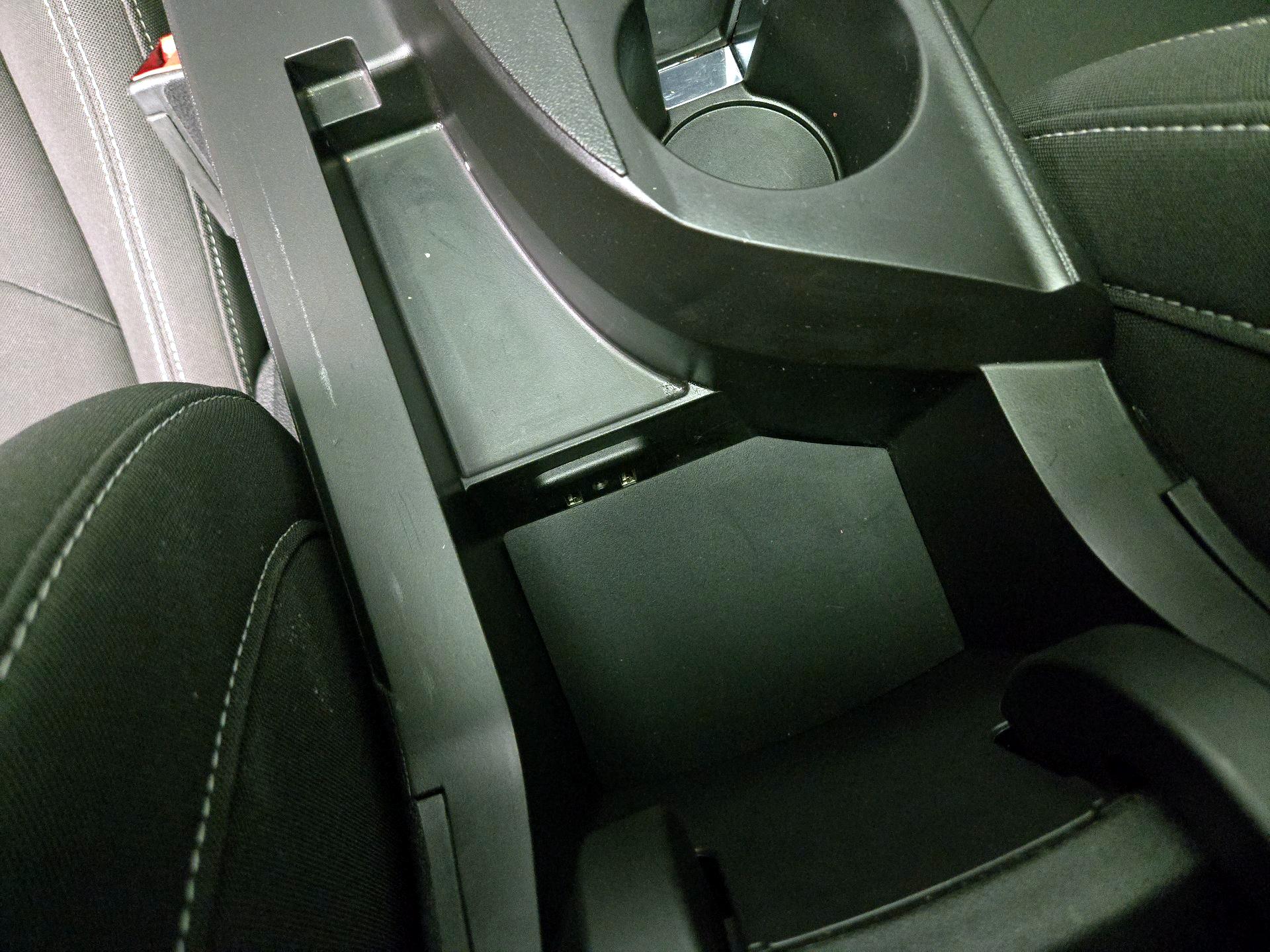 Thumbnail: 2017 Chevrolet Camaro - 18