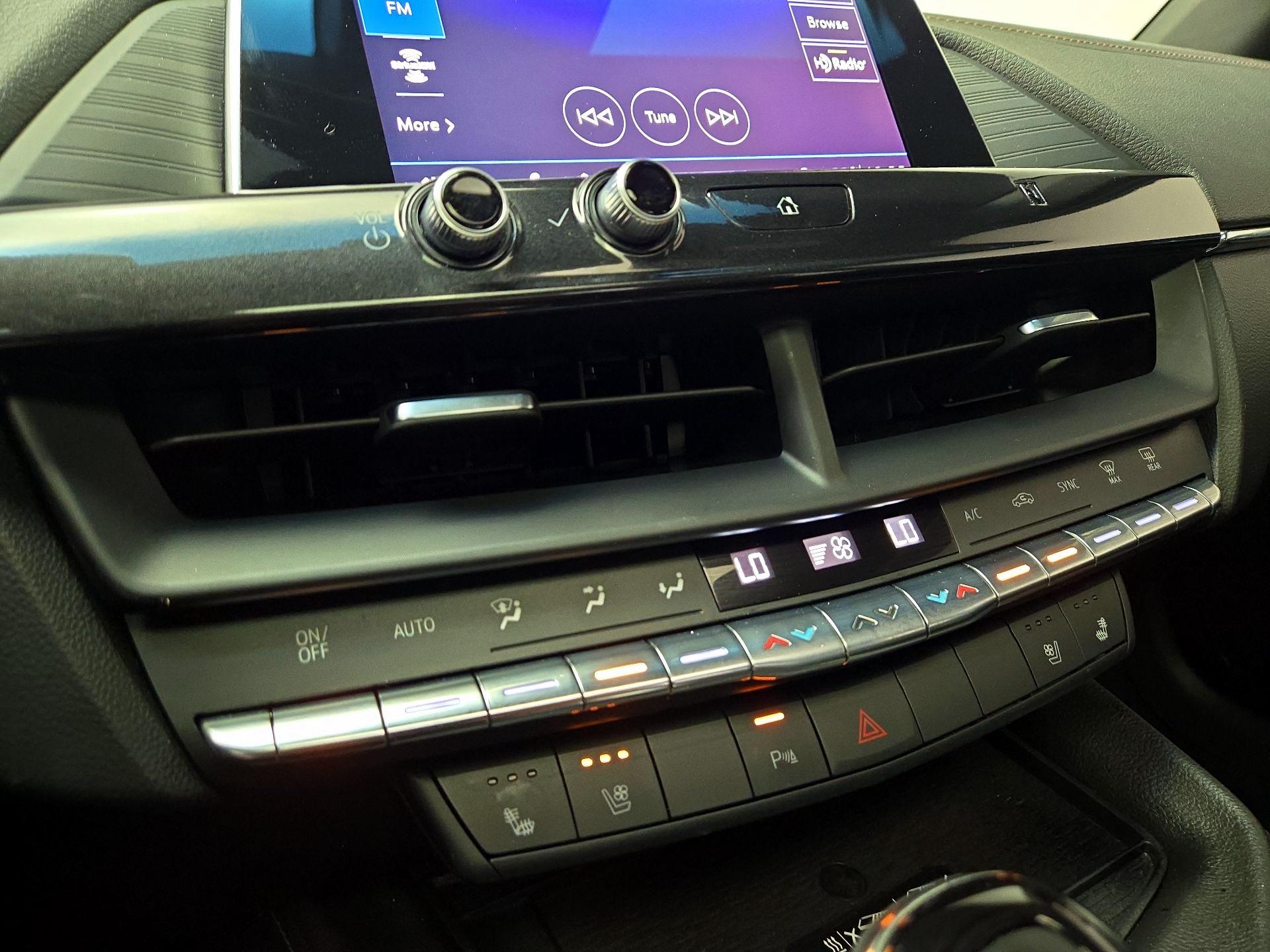 Thumbnail: 2020 Cadillac CT4 - 16