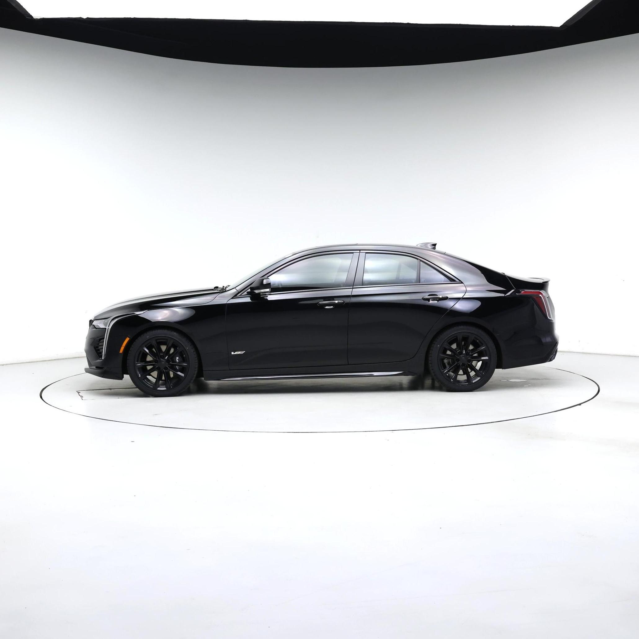 Thumbnail: 2020 Cadillac CT4 - 3