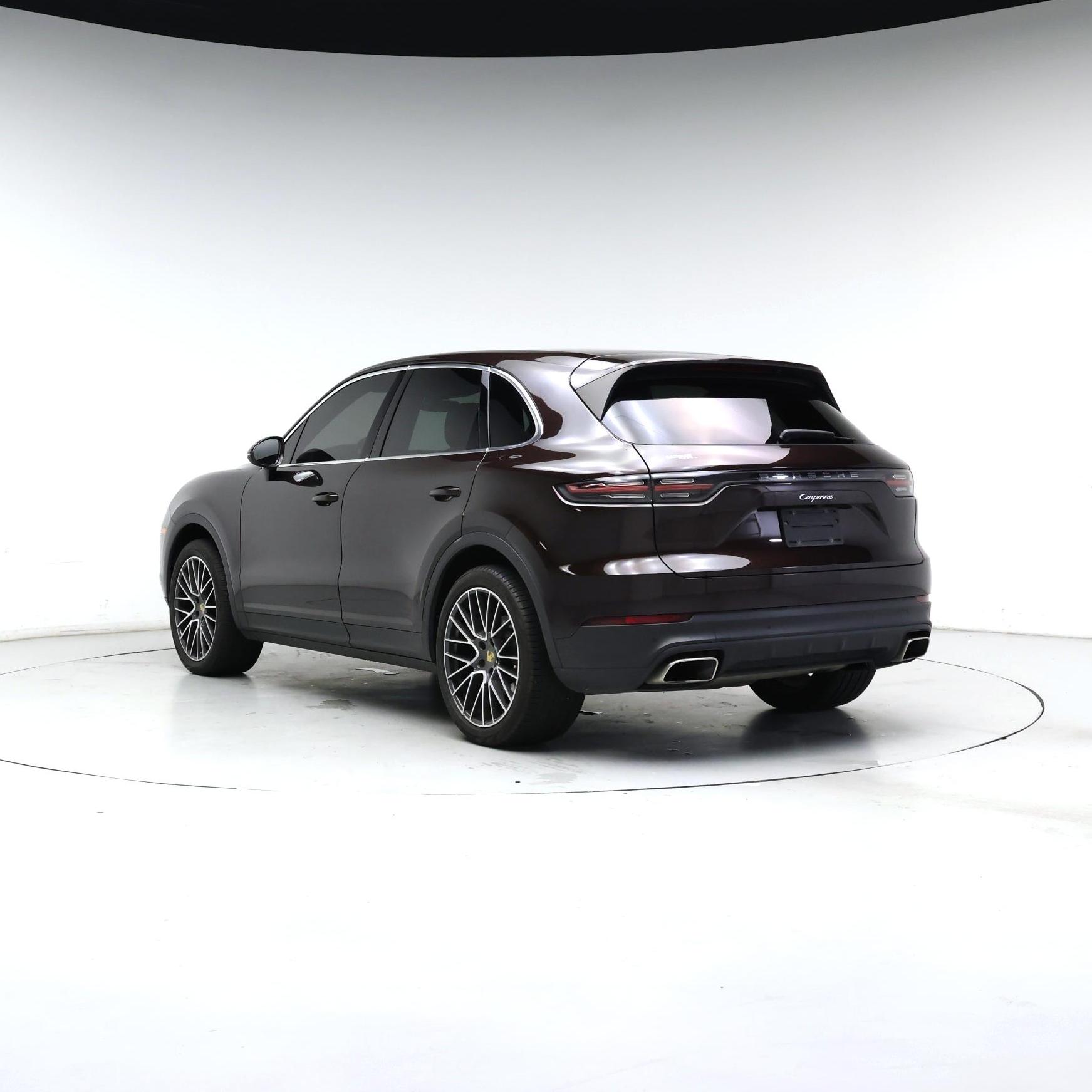 Thumbnail: 2019 Porsche Cayenne - 2