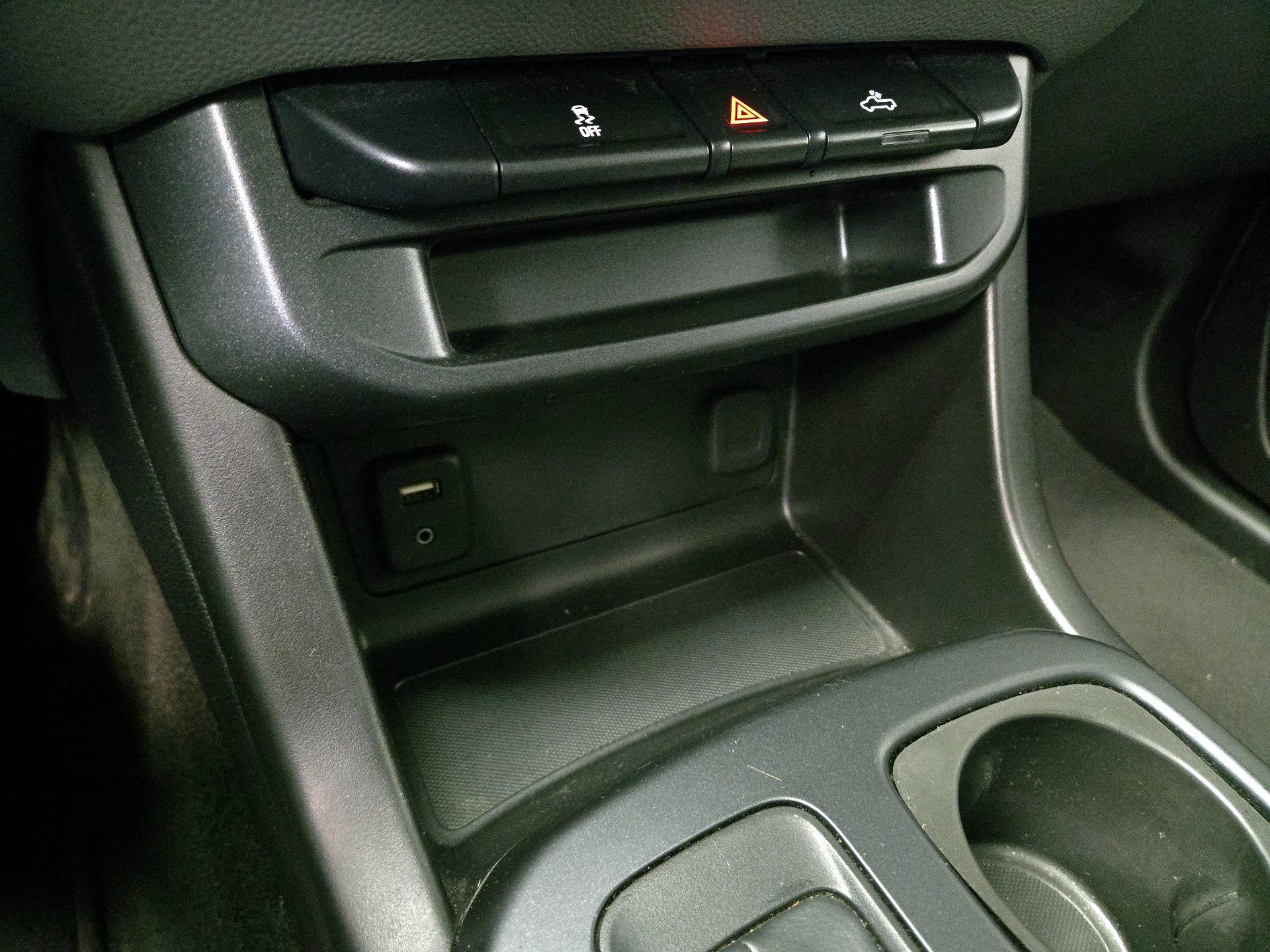 Thumbnail: 2018 GMC Canyon - 18