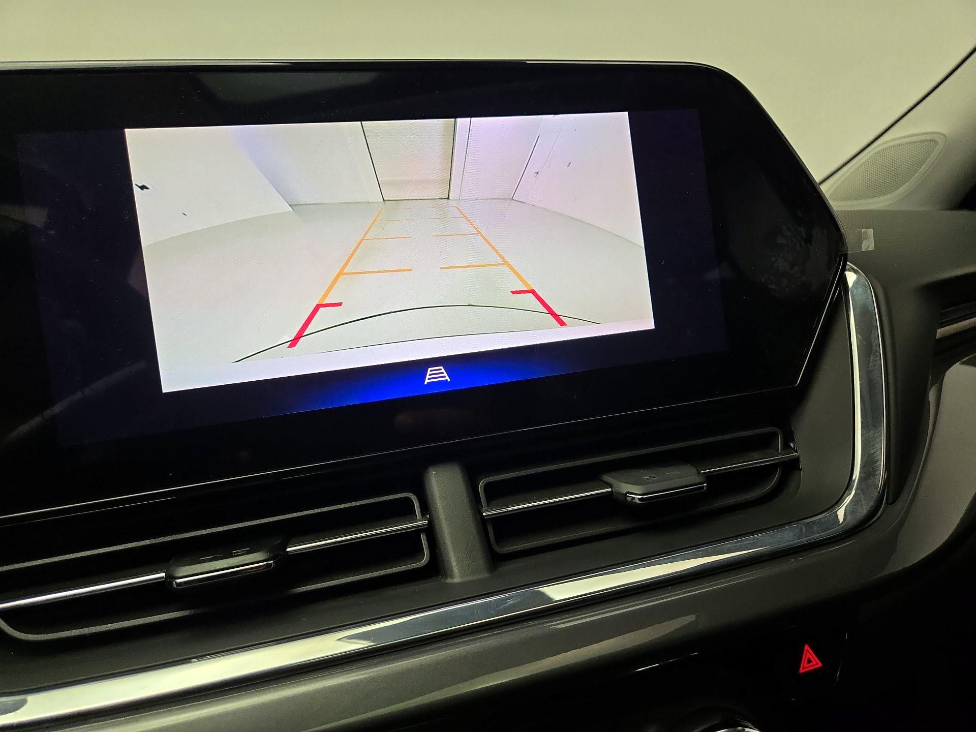 Thumbnail: 2025 Chevrolet Trax - 14