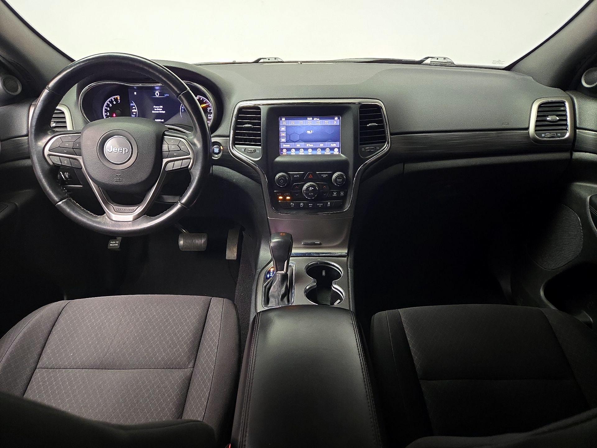 Thumbnail: 2019 Jeep Grand Cherokee - 9