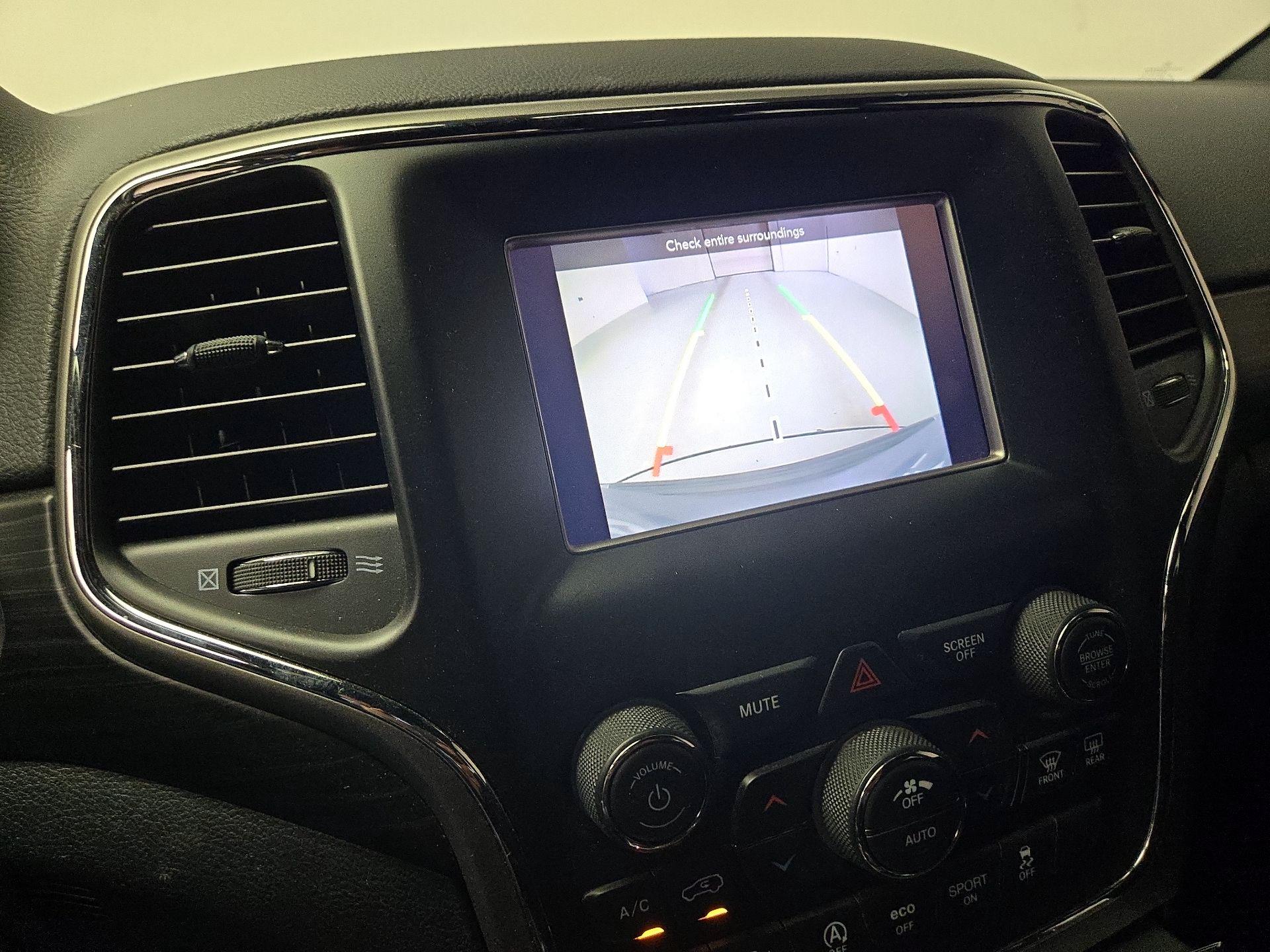 Thumbnail: 2019 Jeep Grand Cherokee - 14