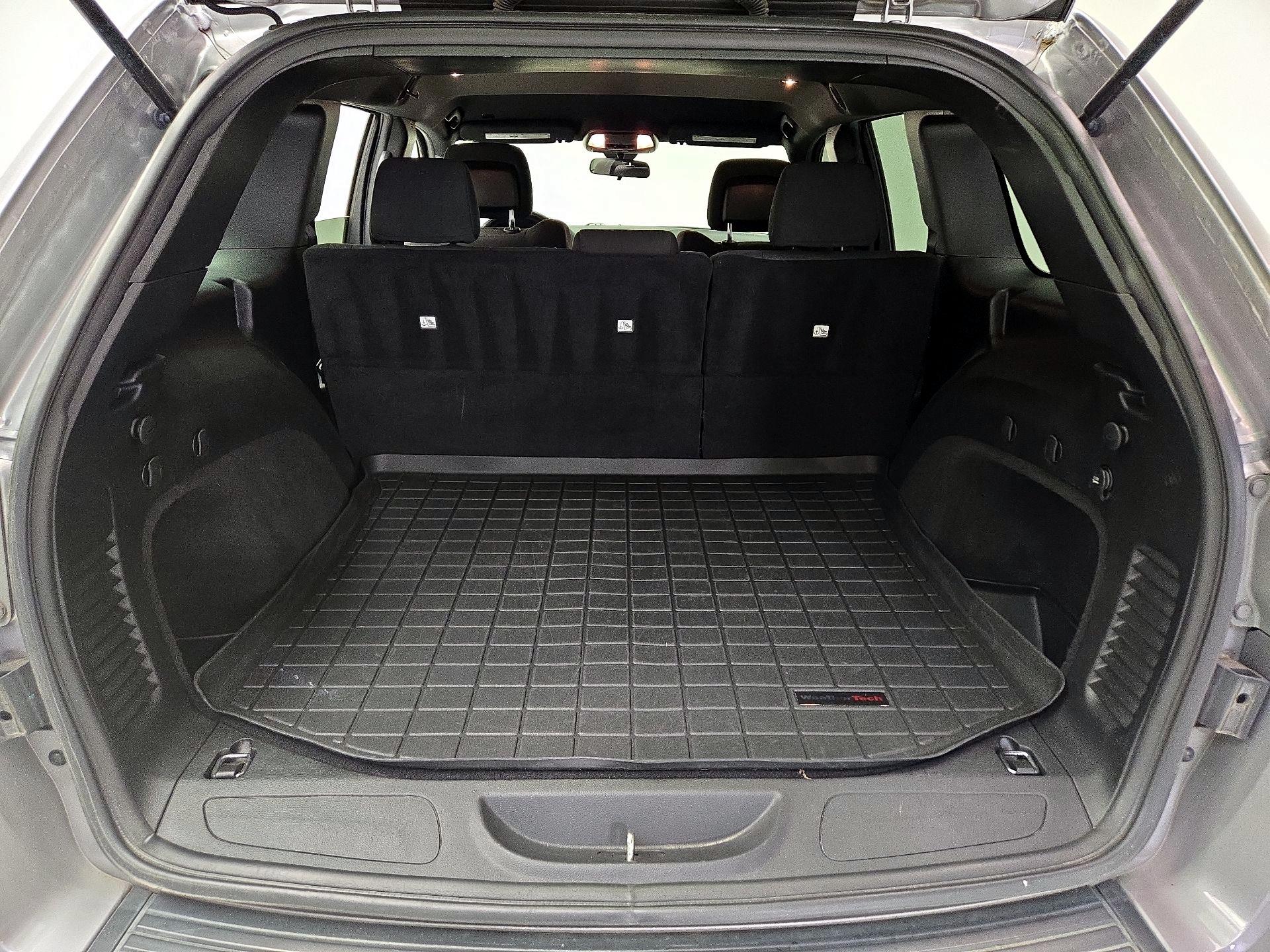 Thumbnail: 2019 Jeep Grand Cherokee - 20