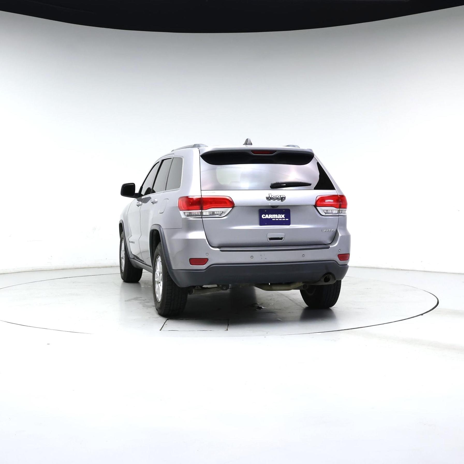 Thumbnail: 2019 Jeep Grand Cherokee - 8