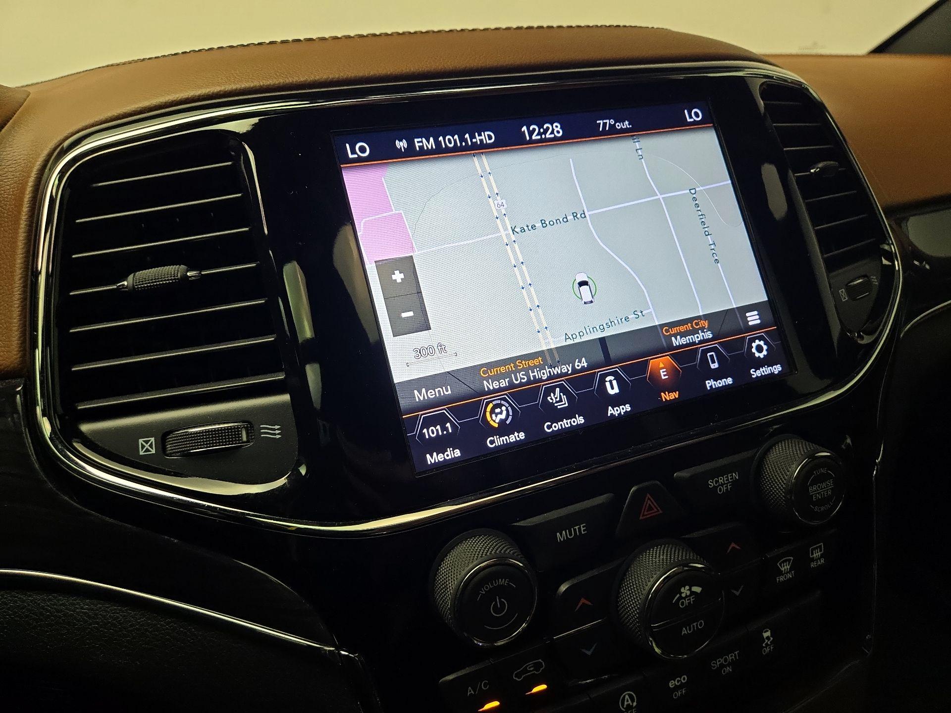 Thumbnail: 2020 Jeep Grand Cherokee - 14