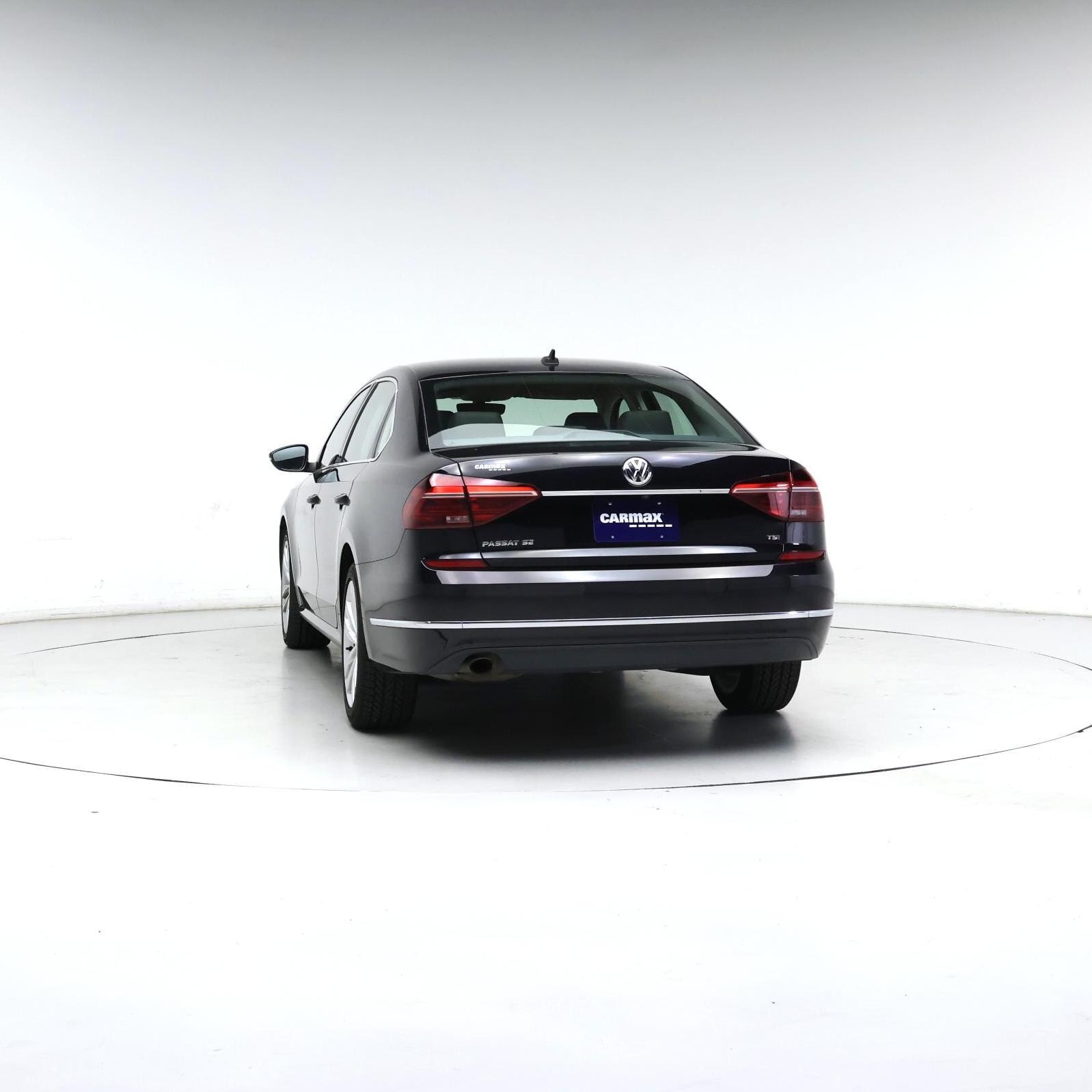 Thumbnail: 2018 Volkswagen Passat - 5