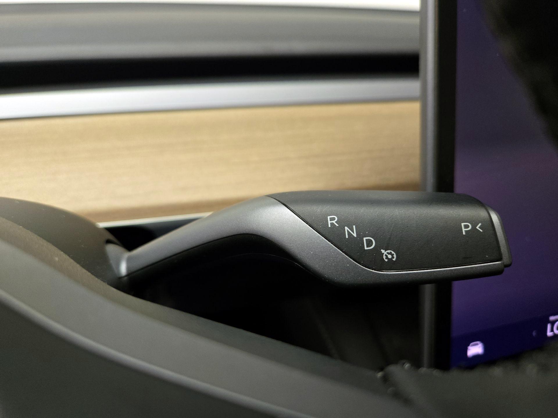 Thumbnail: 2023 Tesla Model 3 - 18