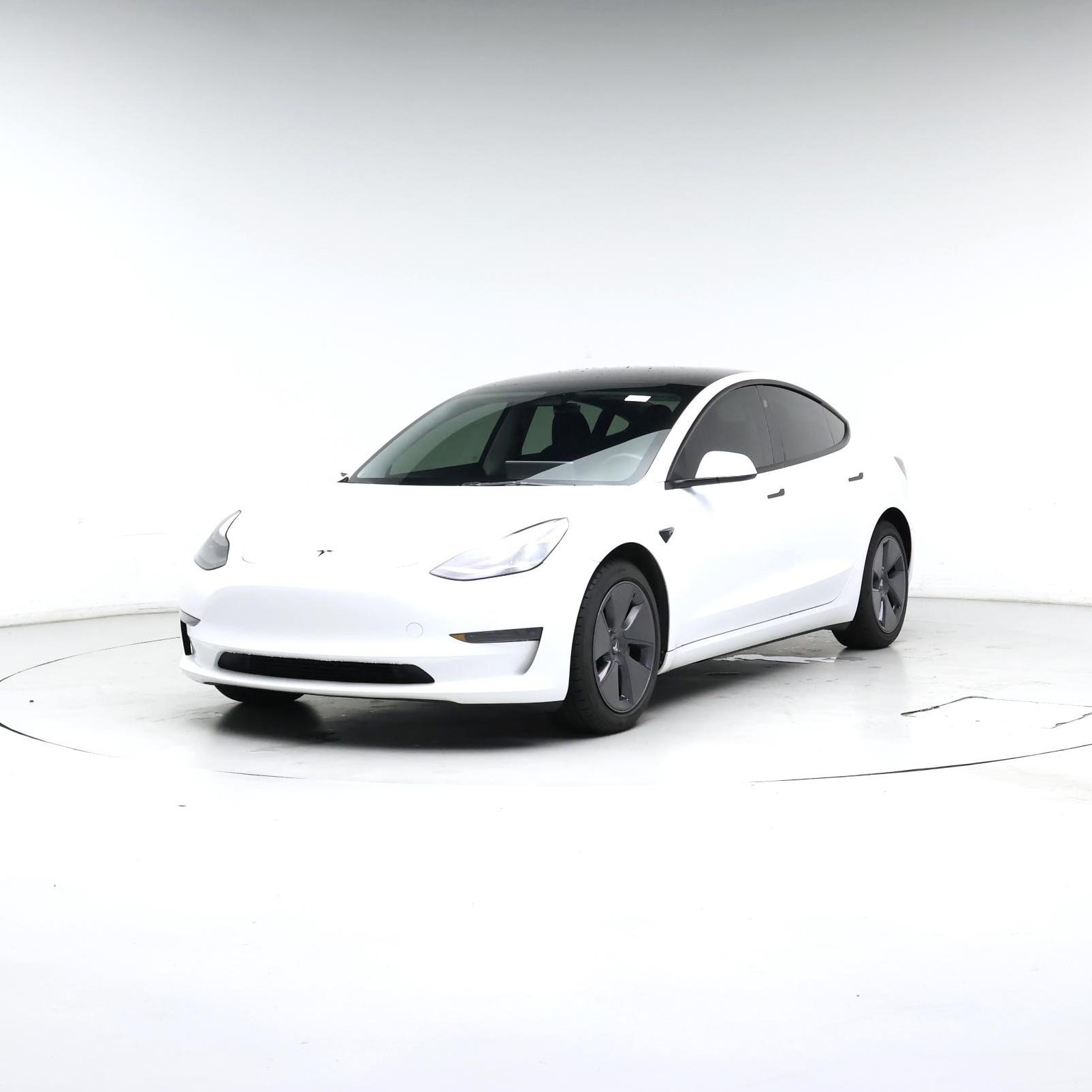 Thumbnail: 2023 Tesla Model 3 - 4