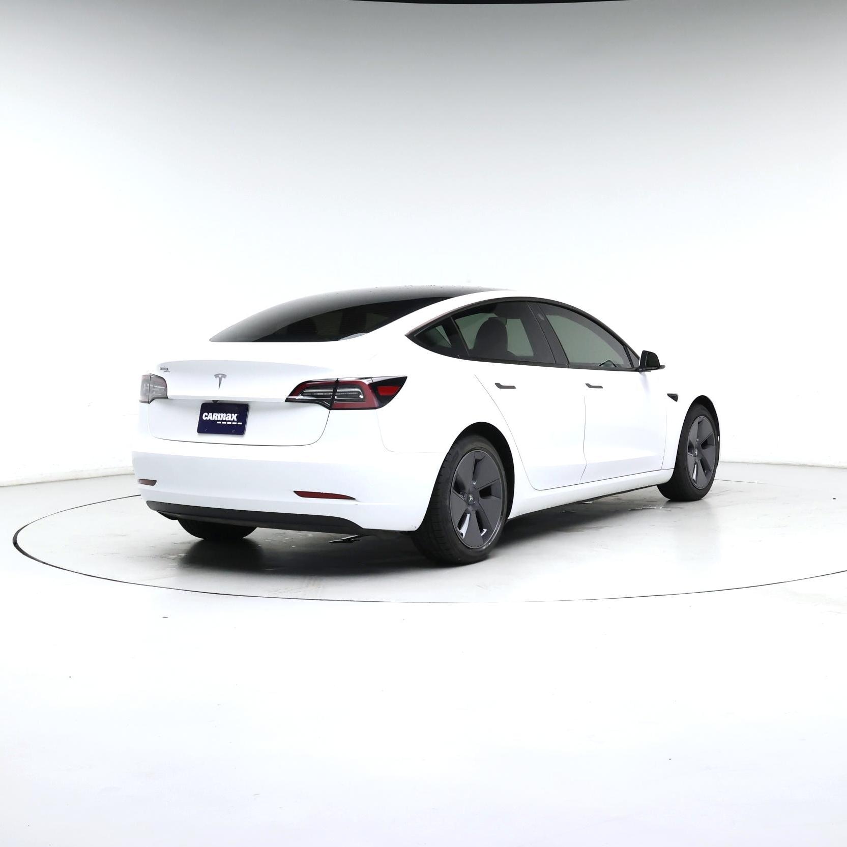 Thumbnail: 2023 Tesla Model 3 - 8