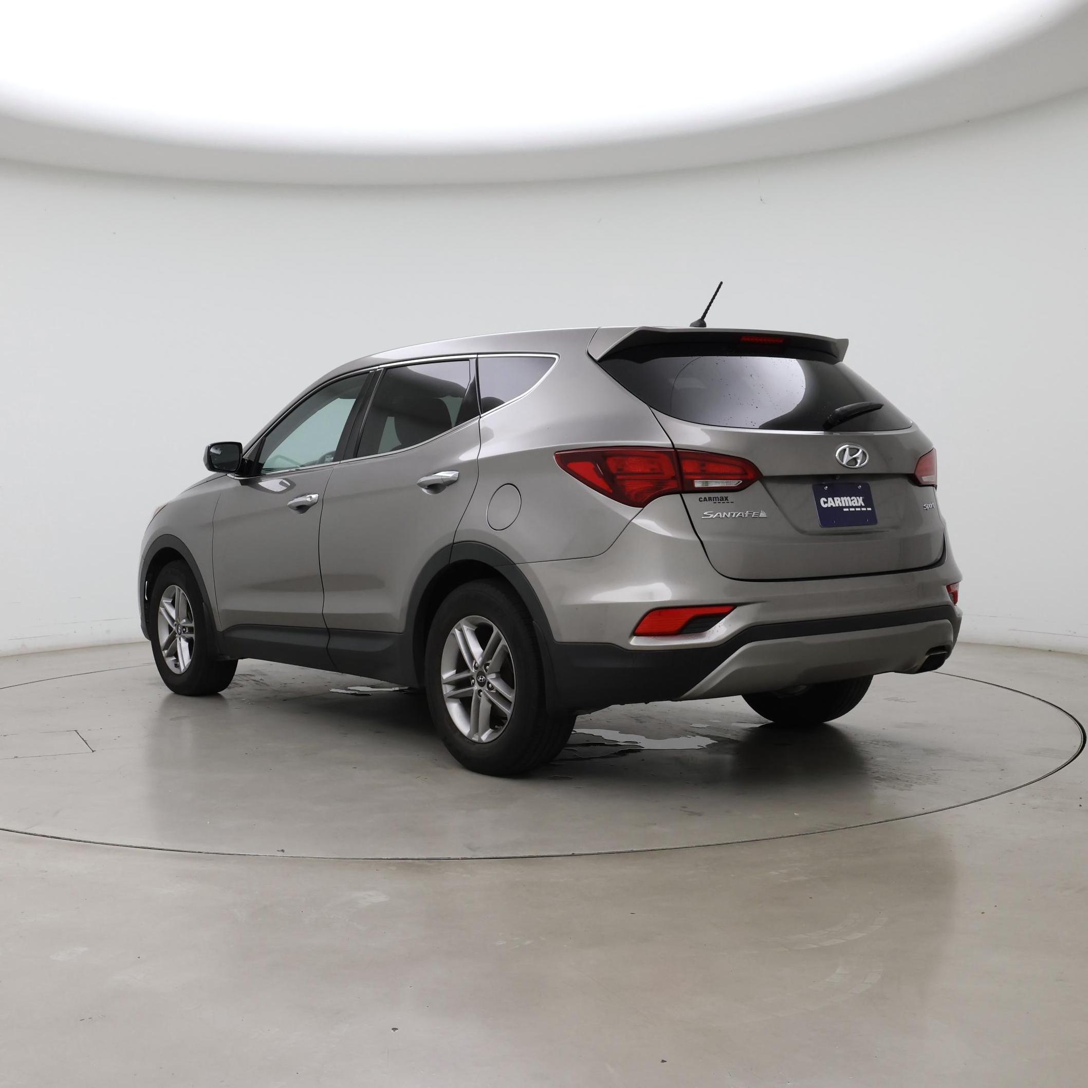 Thumbnail: 2018 Hyundai Santa Fe - 2
