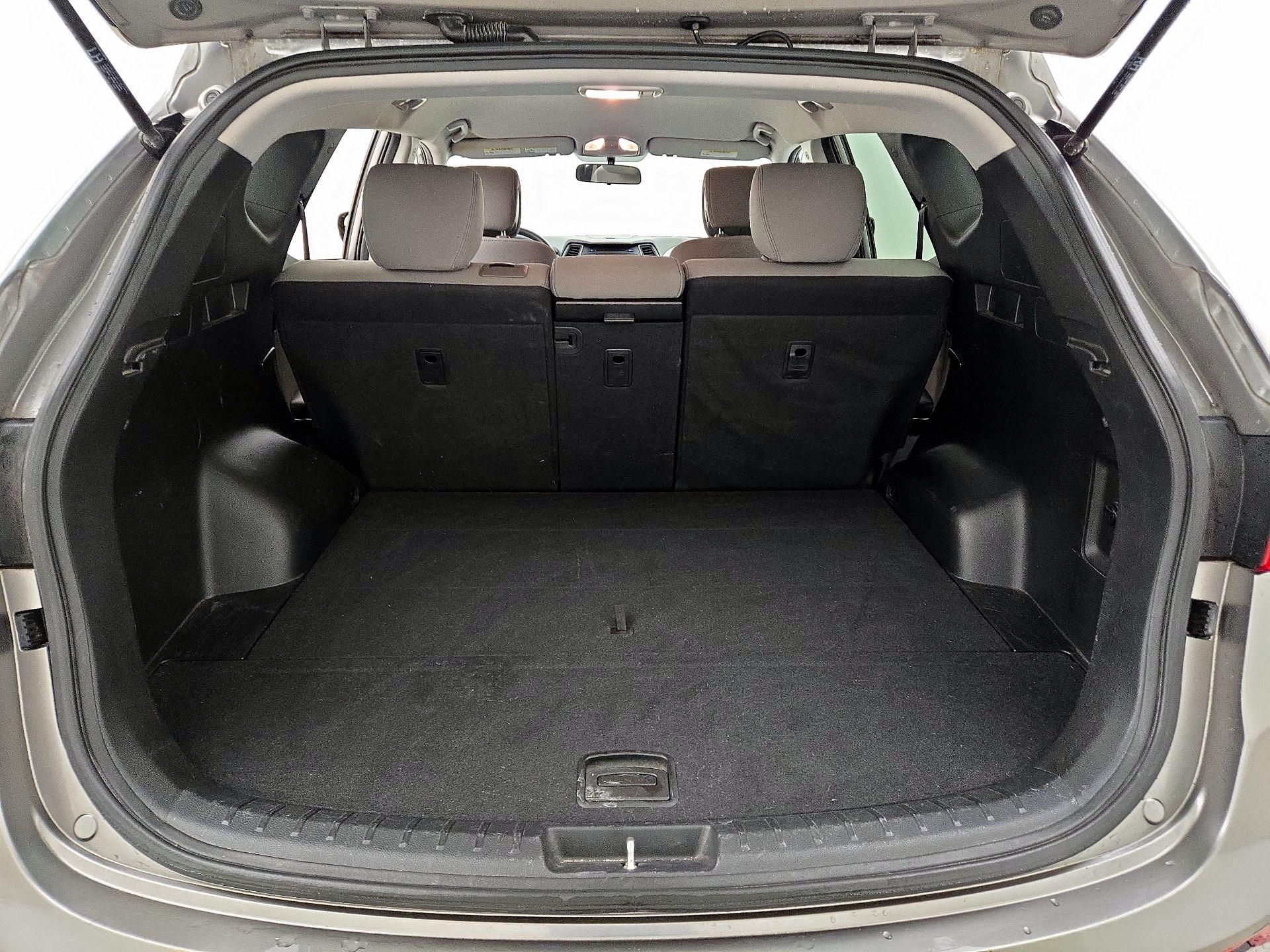 Thumbnail: 2018 Hyundai Santa Fe - 20