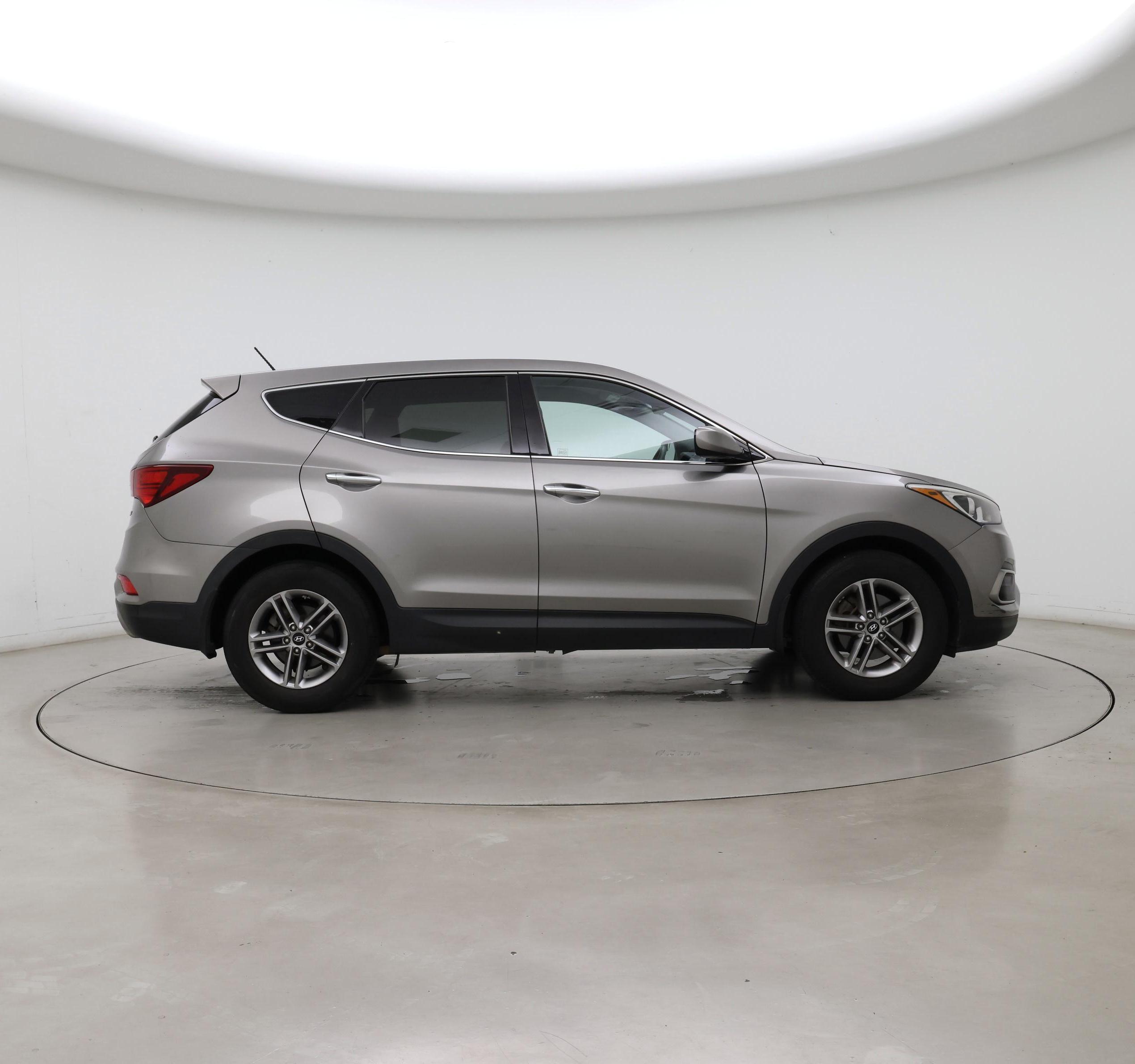 Thumbnail: 2018 Hyundai Santa Fe - 7