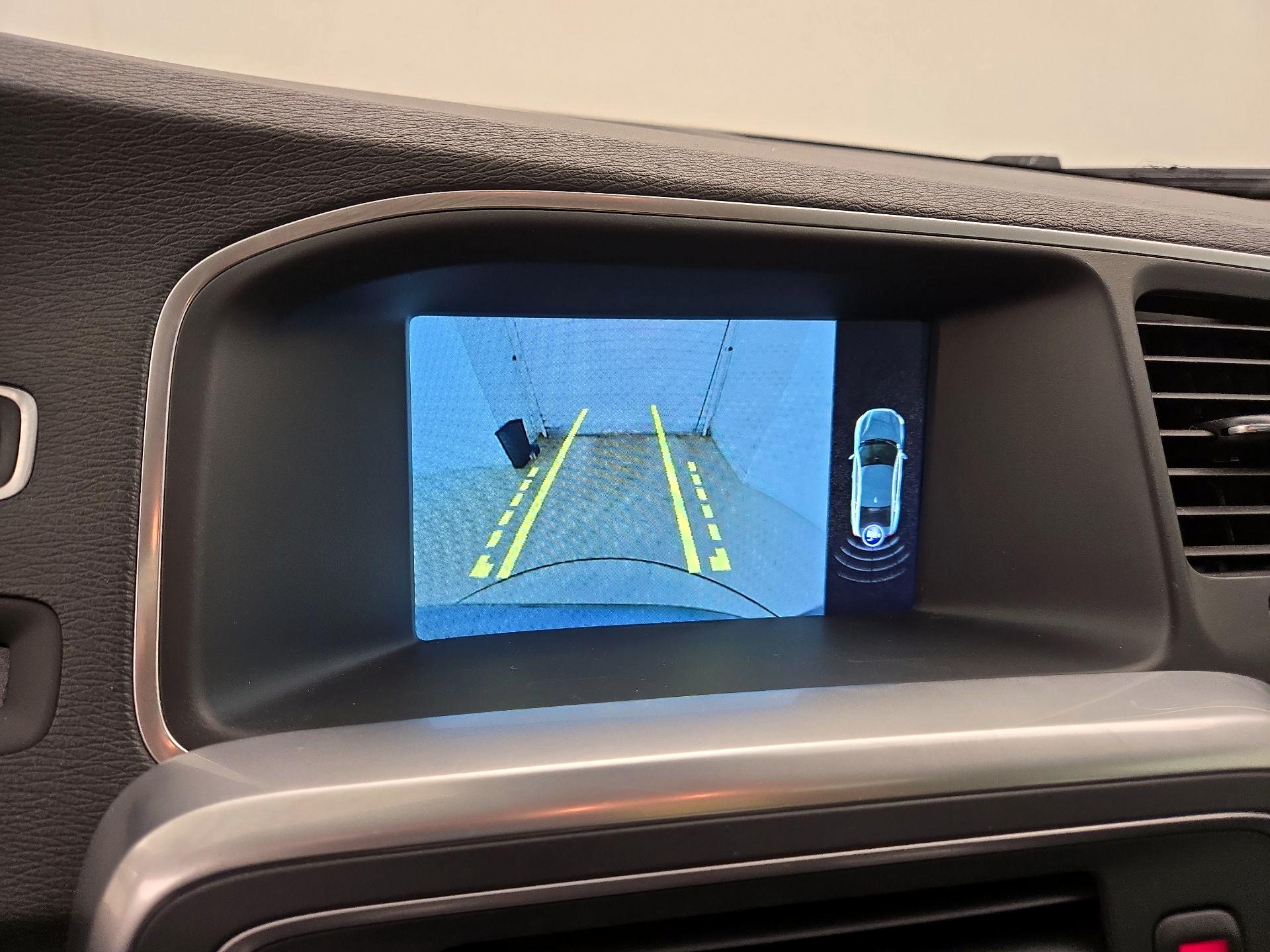 Thumbnail: 2017 Volvo S60 - 14