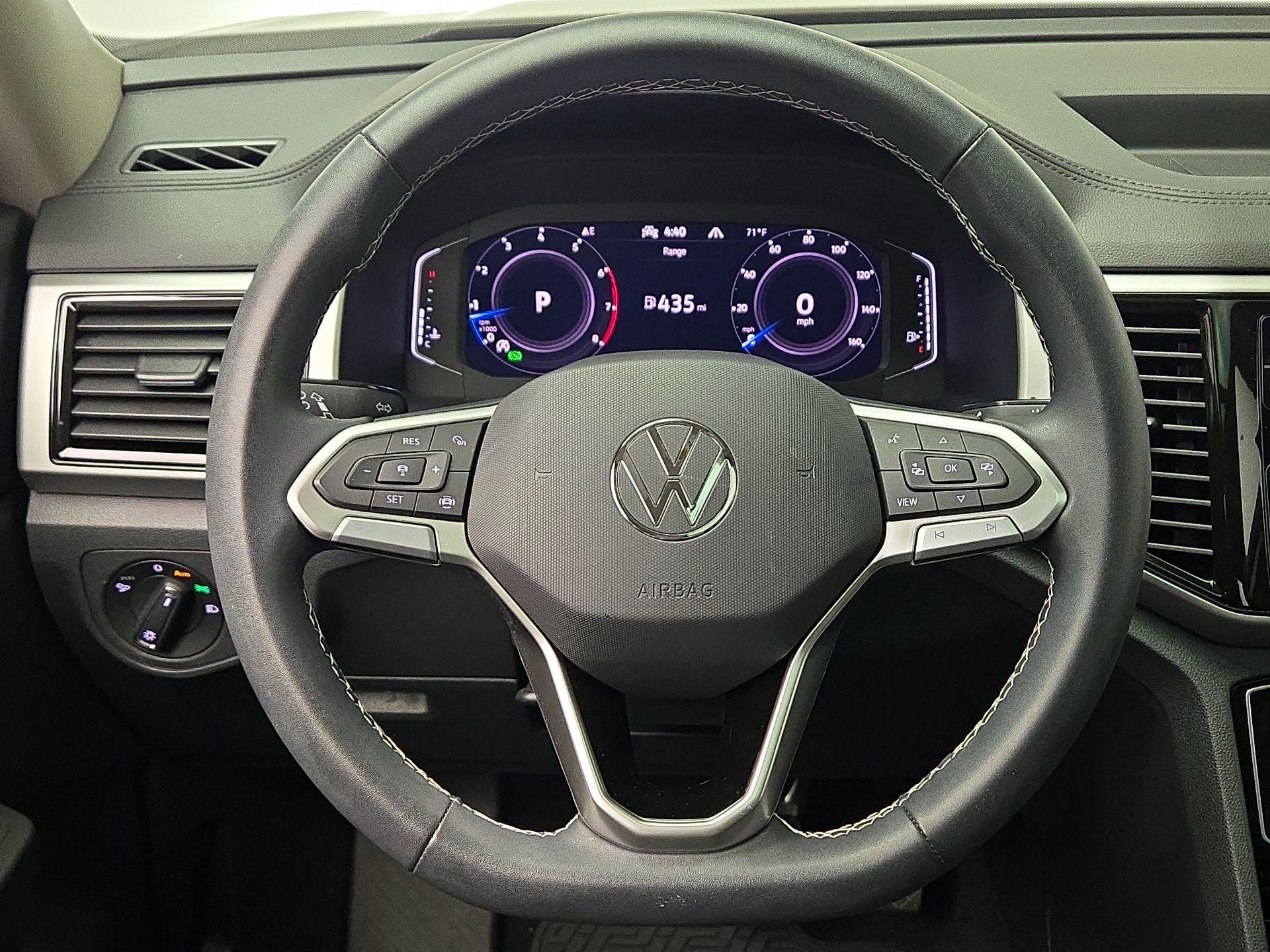 Thumbnail: 2023 Volkswagen Atlas - 10