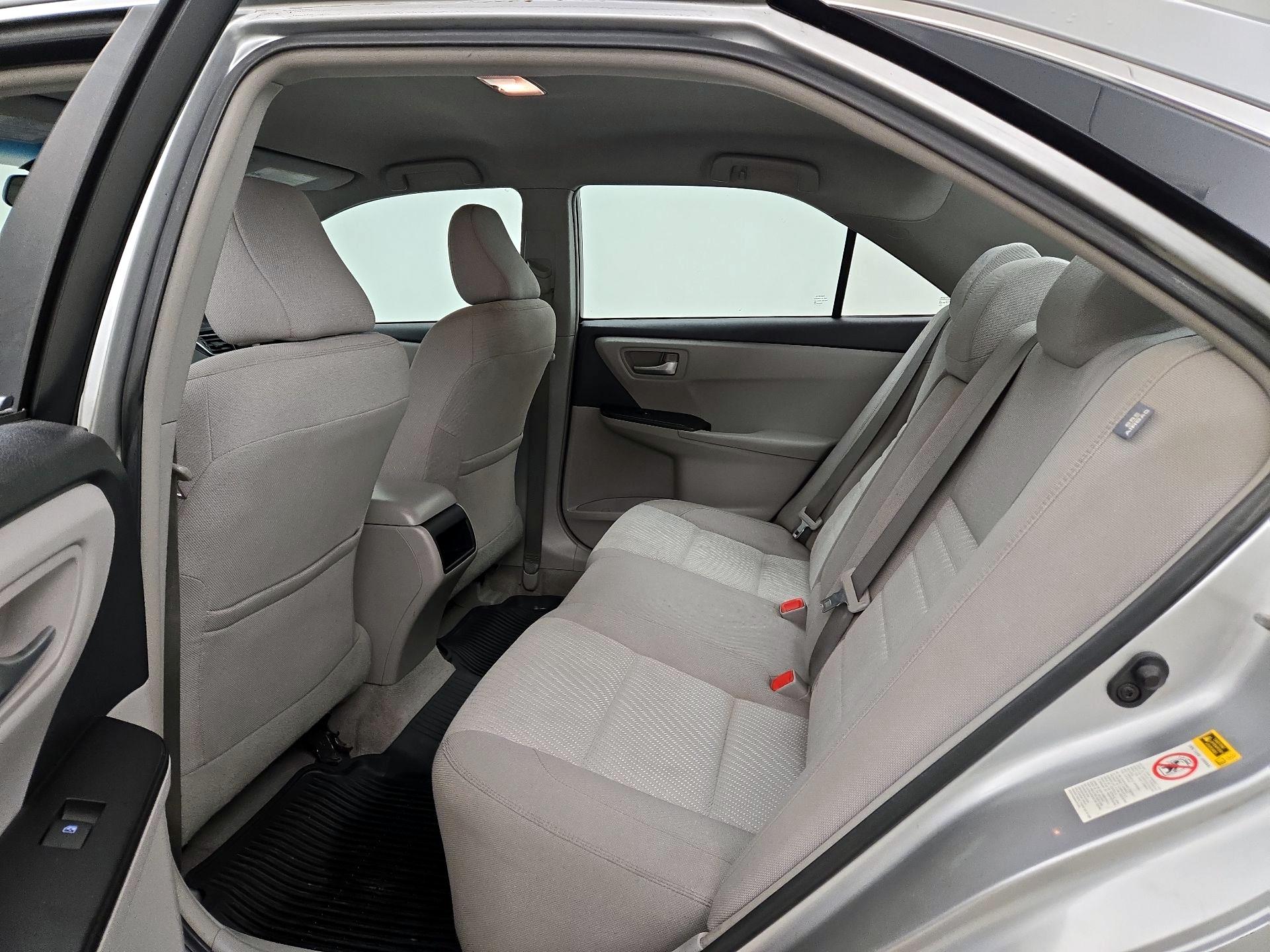 Thumbnail: 2017 Toyota Camry - 19