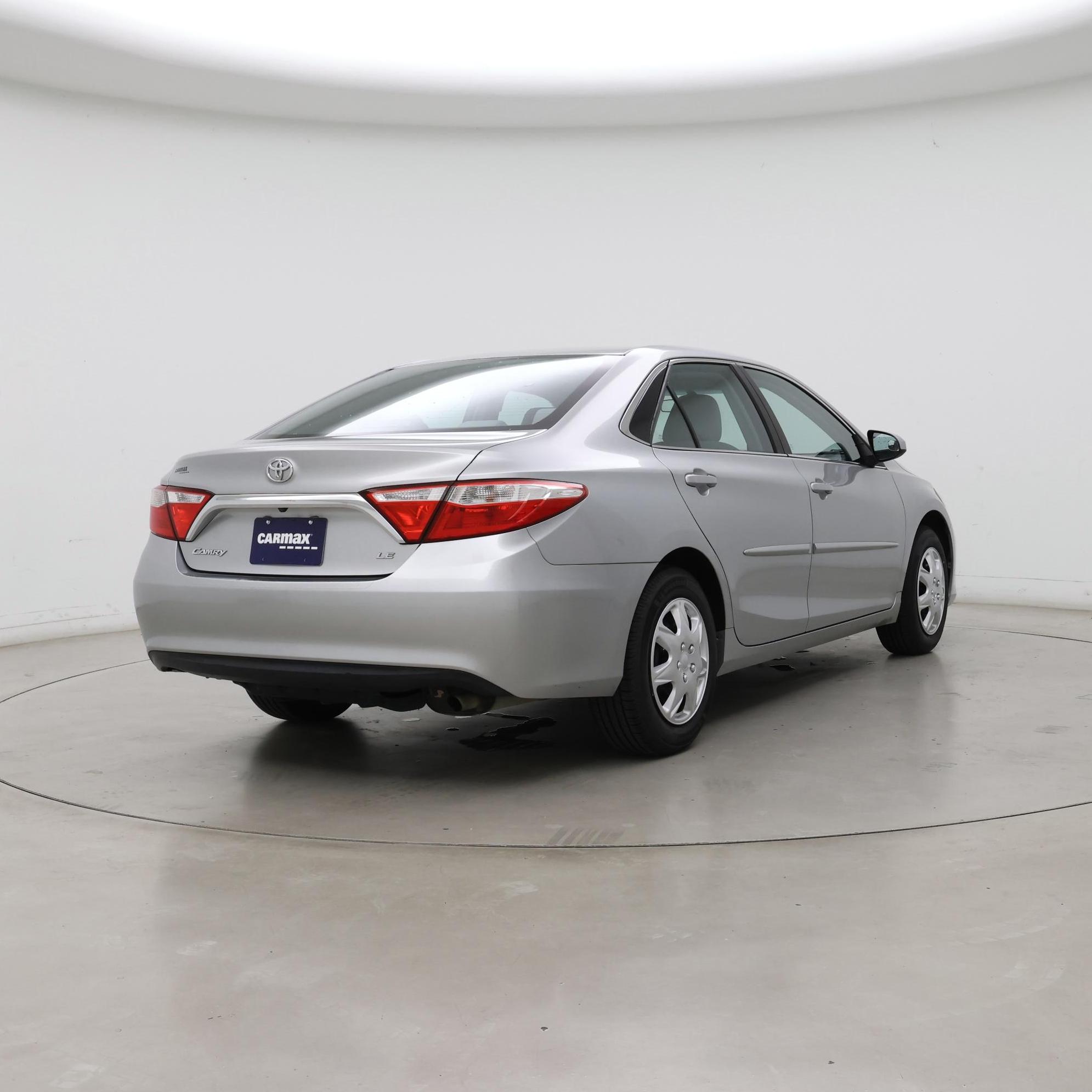 Thumbnail: 2017 Toyota Camry - 8