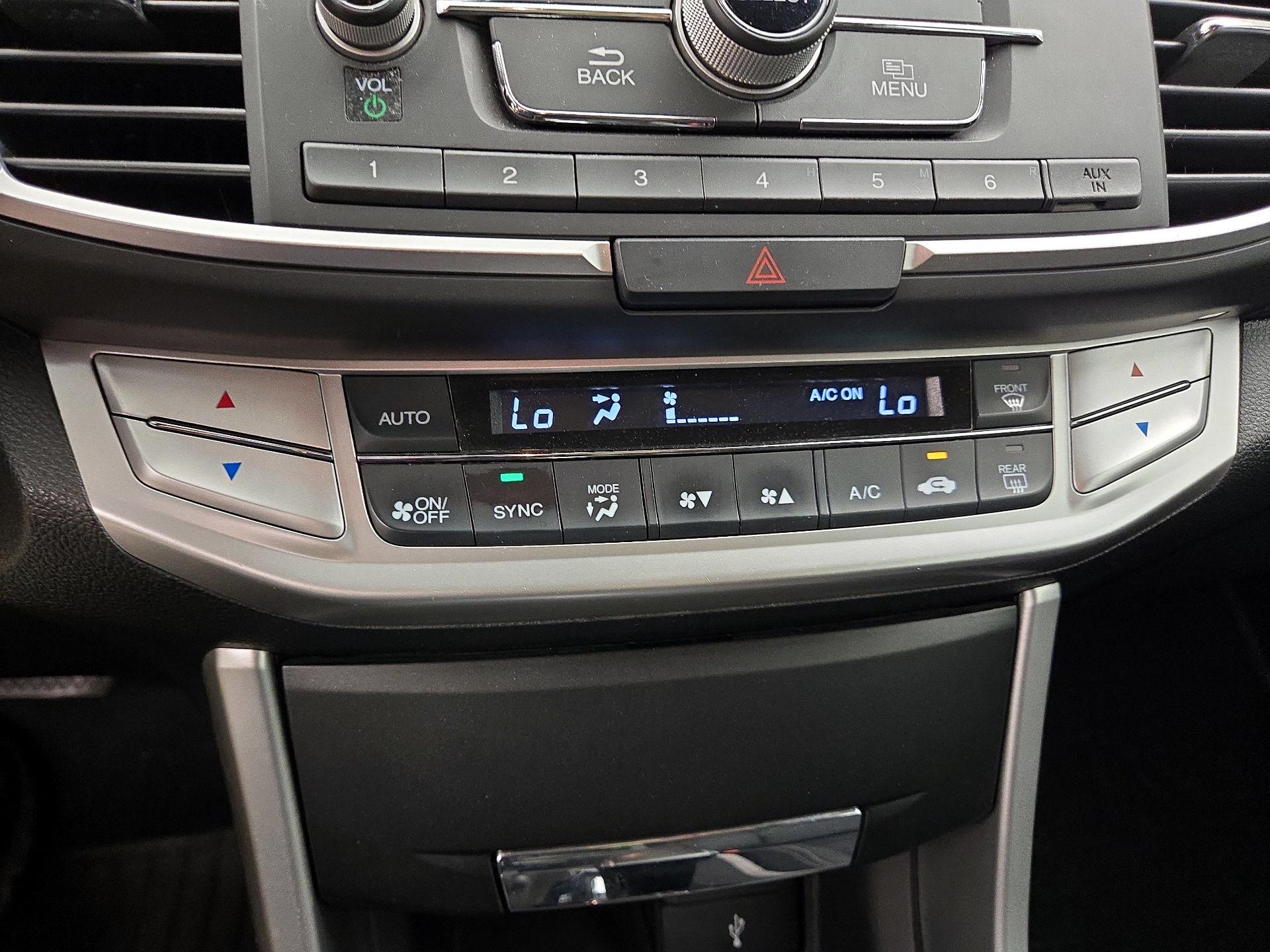 Thumbnail: 2015 Honda Accord - 16