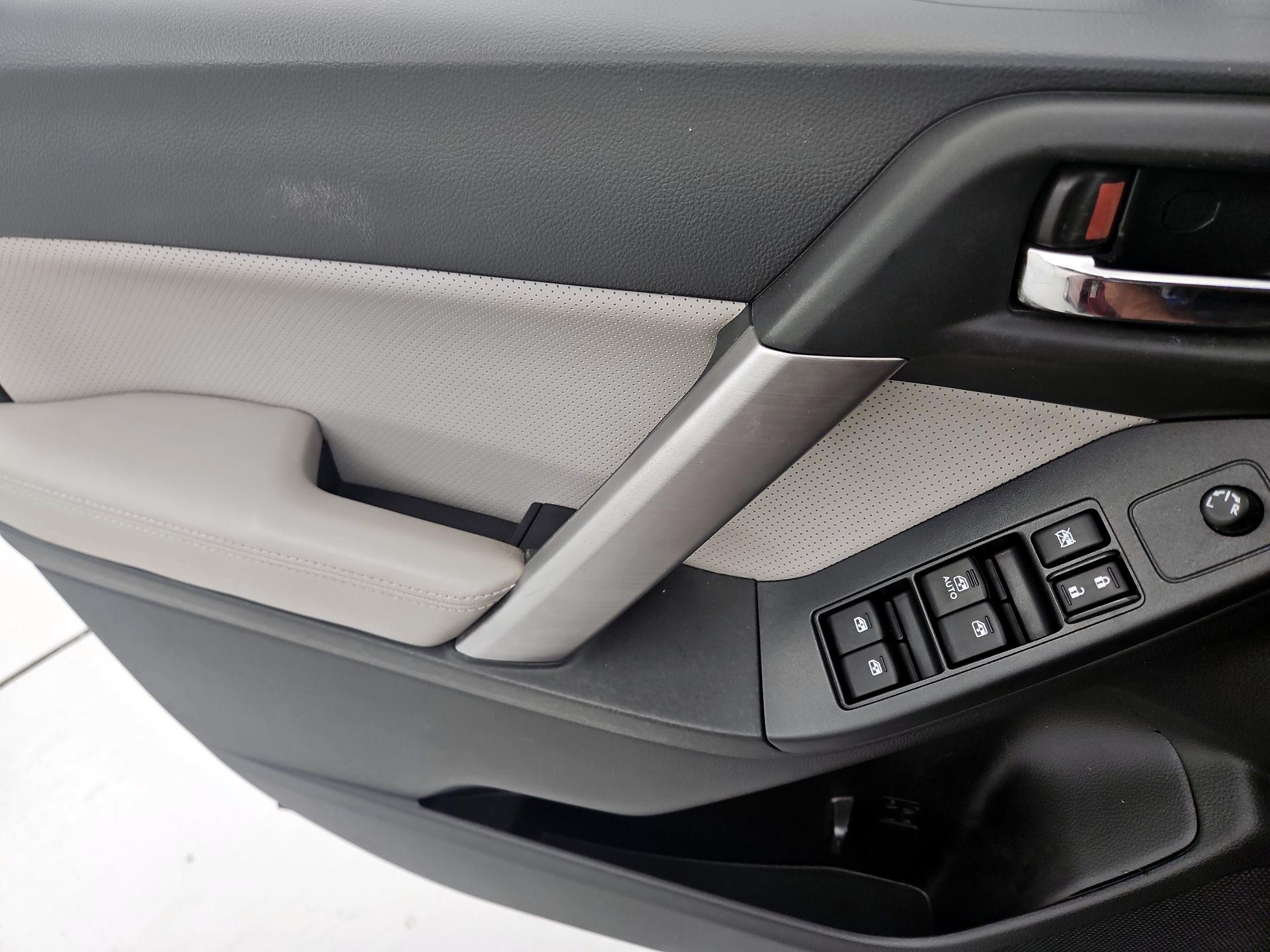 Thumbnail: 2014 Subaru Forester - 12