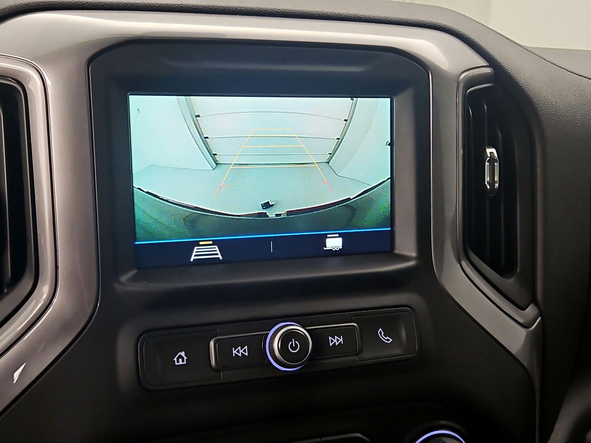 Thumbnail: 2019 Chevrolet Silverado 1500 - 14