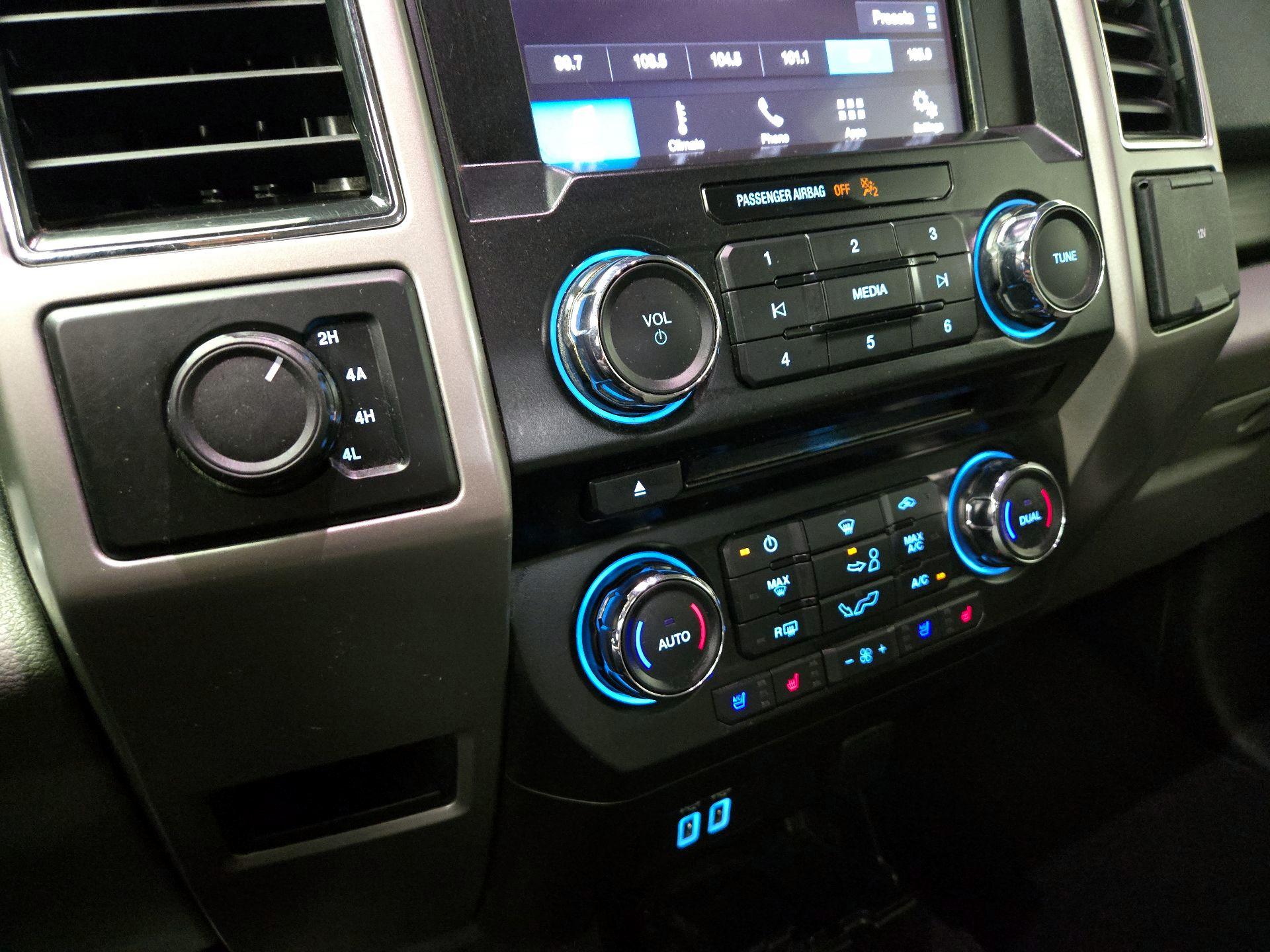 Thumbnail: 2017 Ford F-150 - 16