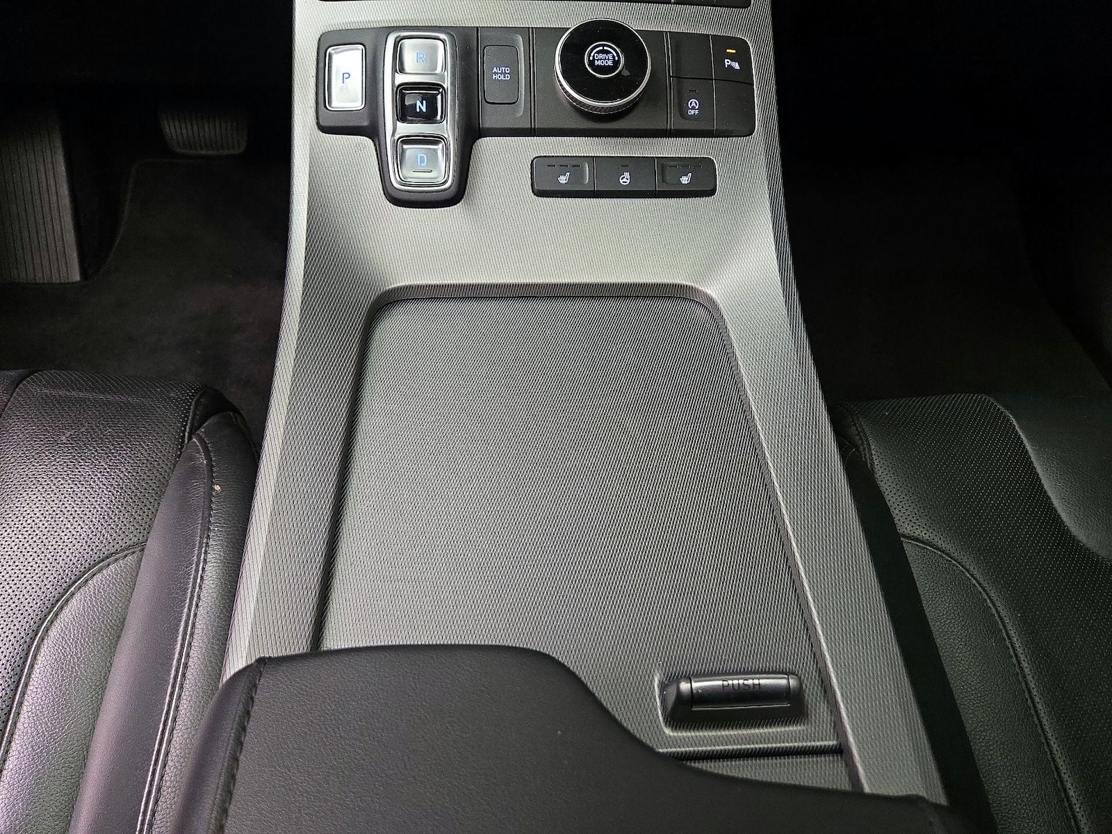 2020 Hyundai Palisade SEL - Photo 19
