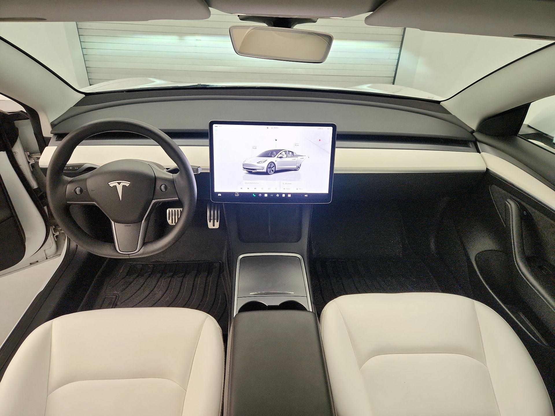 Thumbnail: 2022 Tesla Model 3 - 9