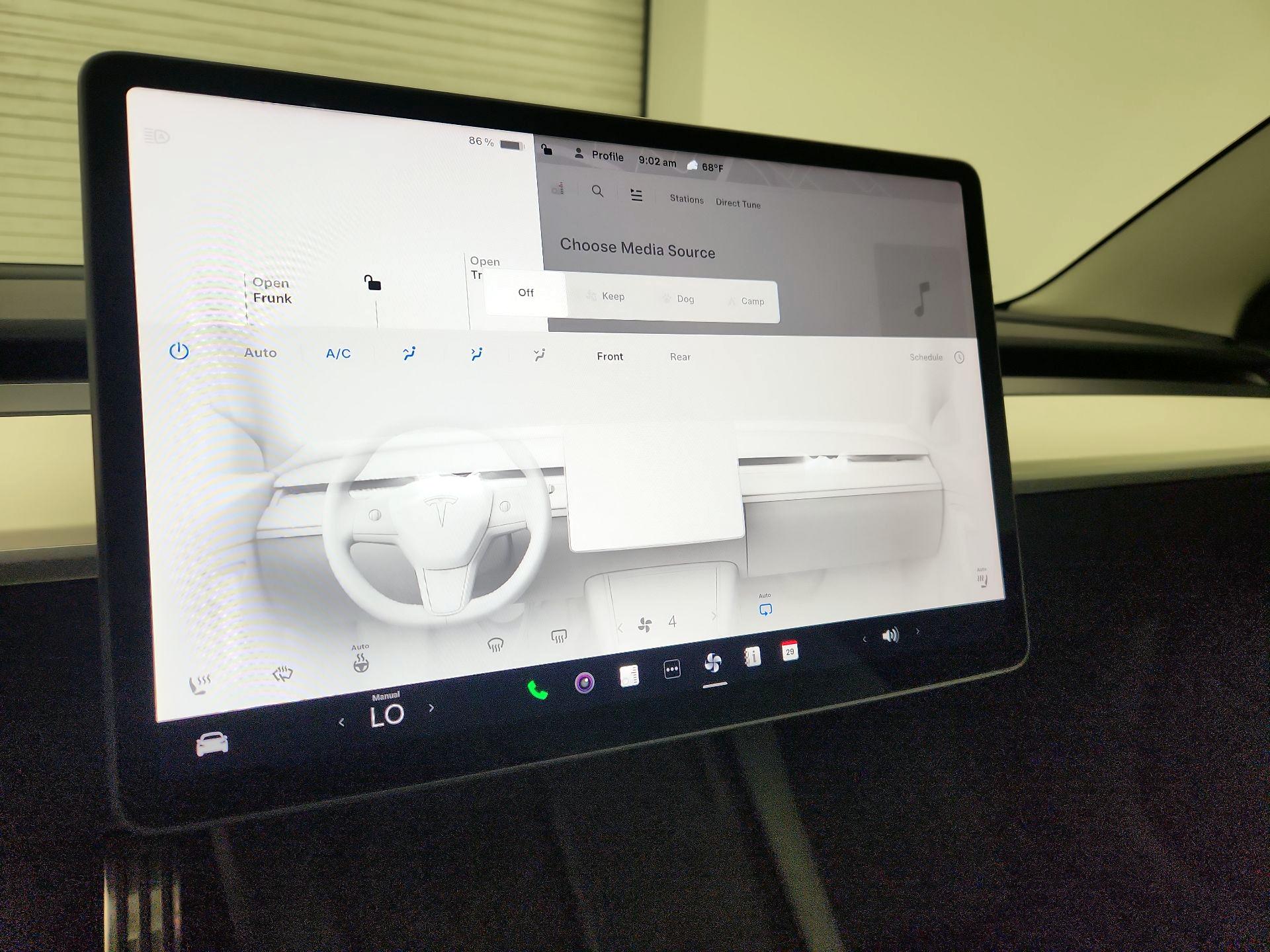 Thumbnail: 2022 Tesla Model 3 - 15