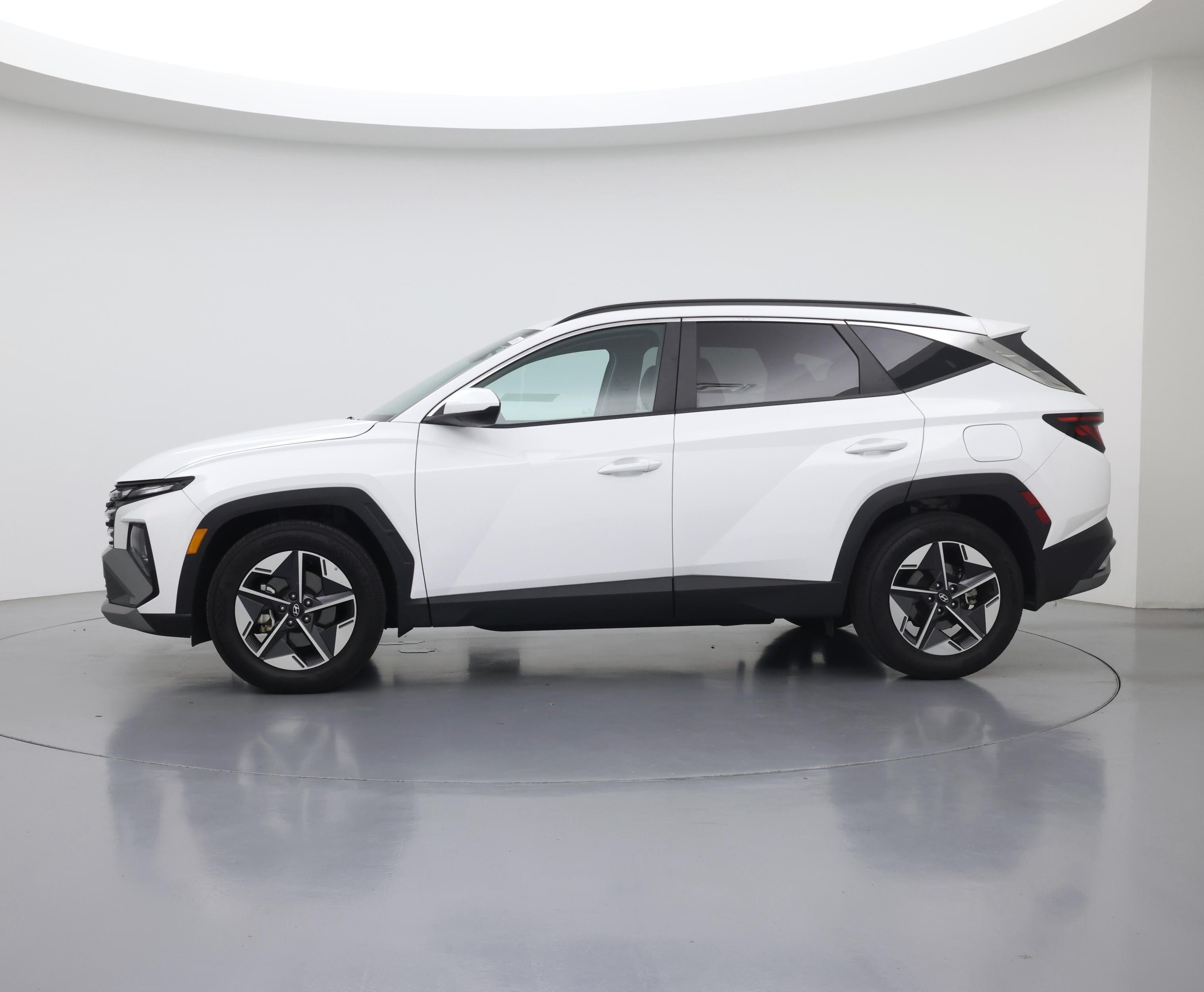 Thumbnail: 2025 Hyundai Tucson - 3