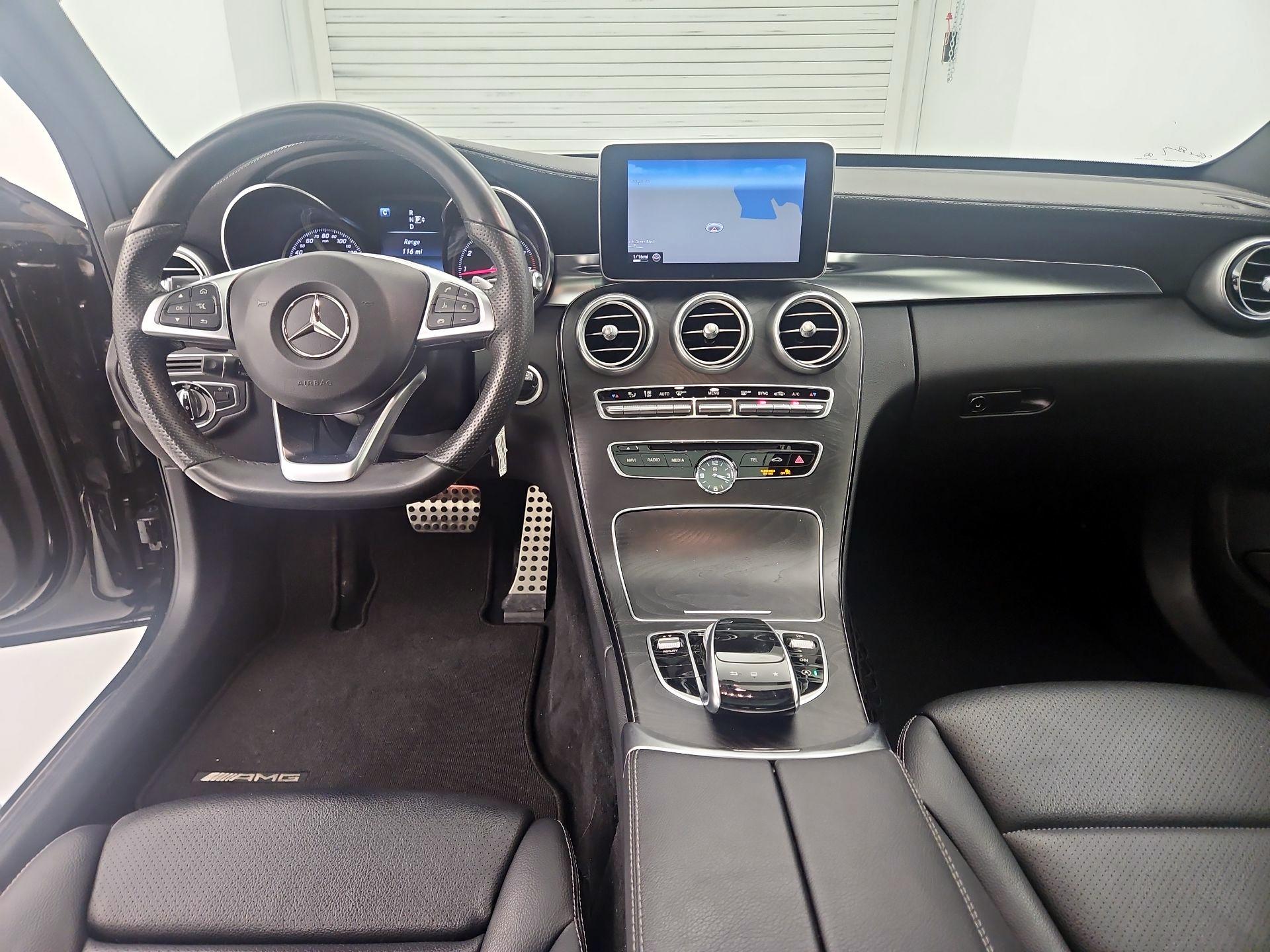 Thumbnail: 2015 Mercedes-Benz C-Class - 9