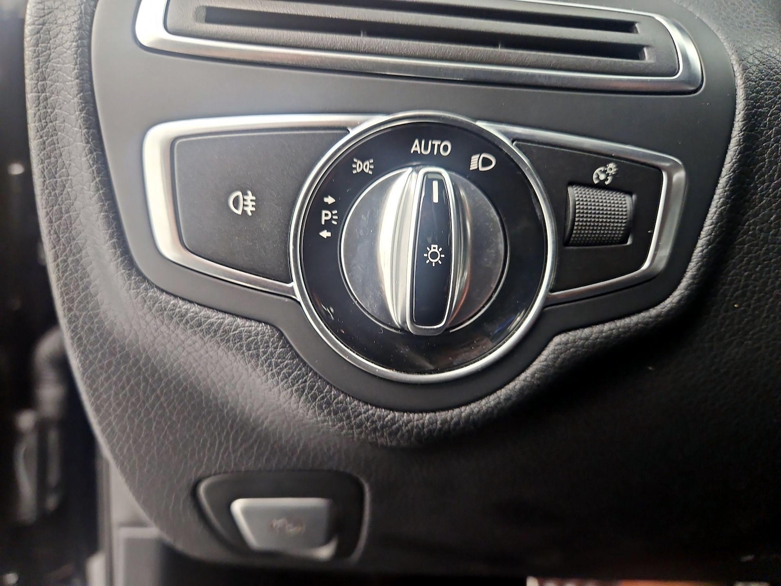 2015 Mercedes-Benz C-Class C300 - Photo 14