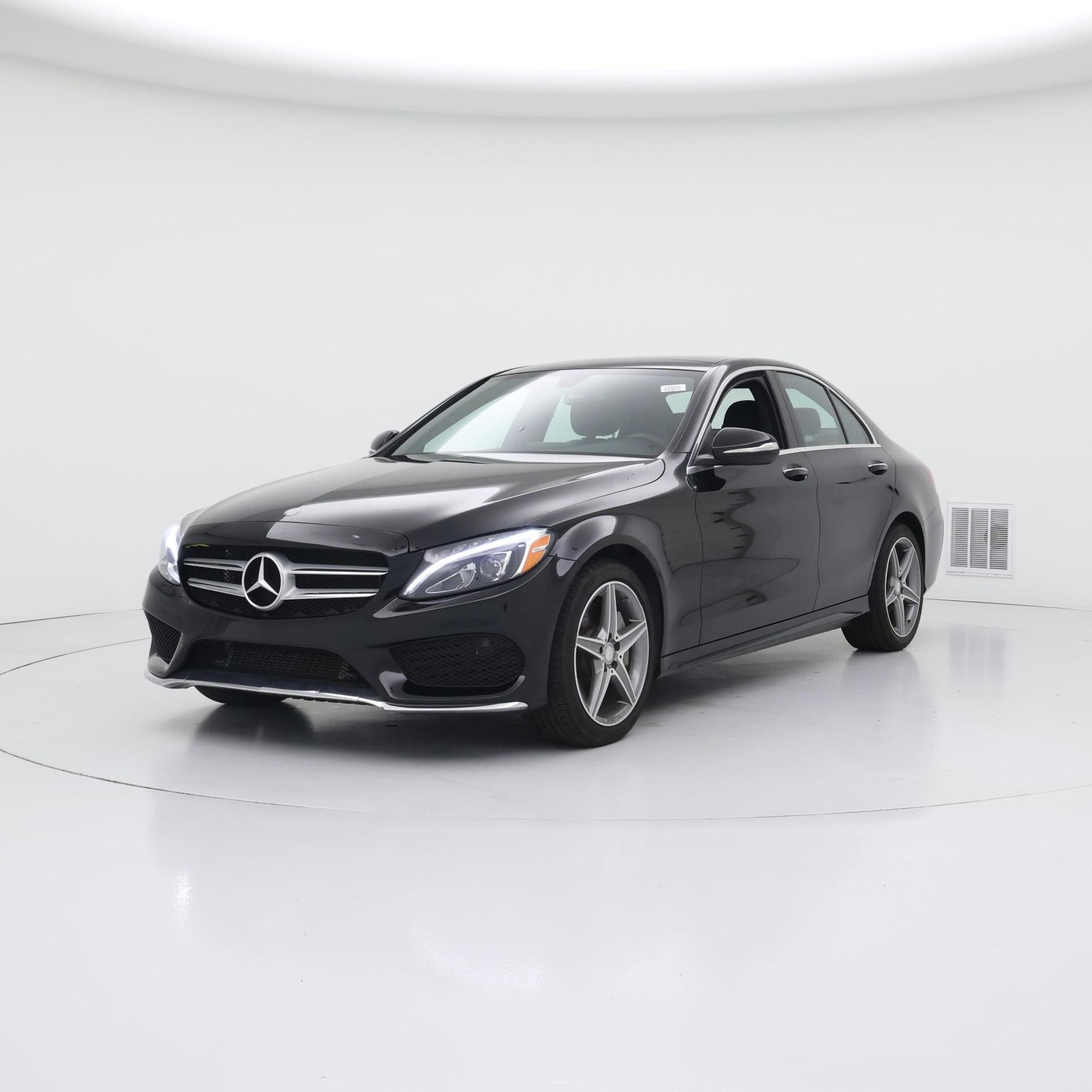 Thumbnail: 2015 Mercedes-Benz C-Class - 4