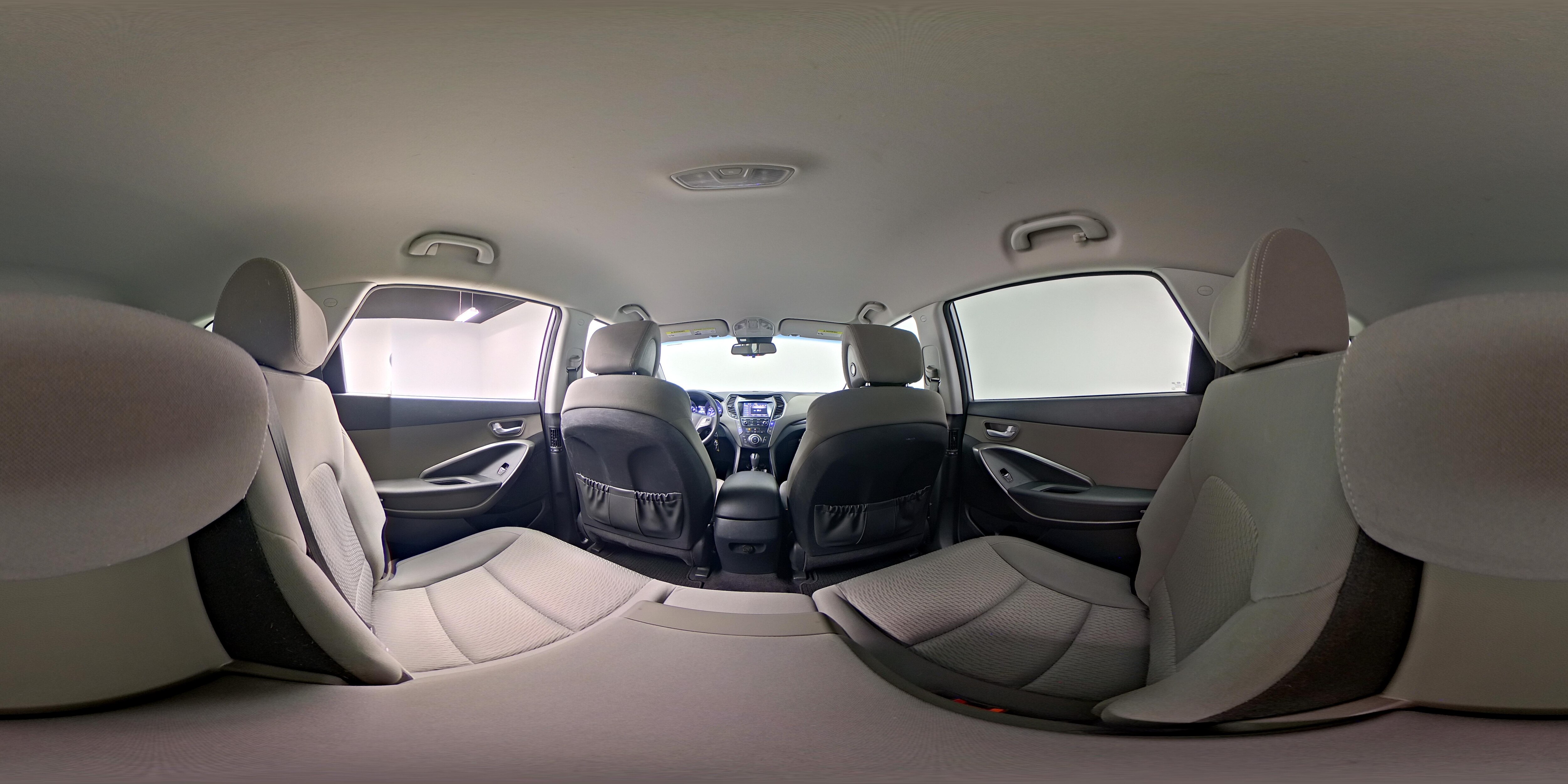 2018 Hyundai Santa Fe SE - Photo 27