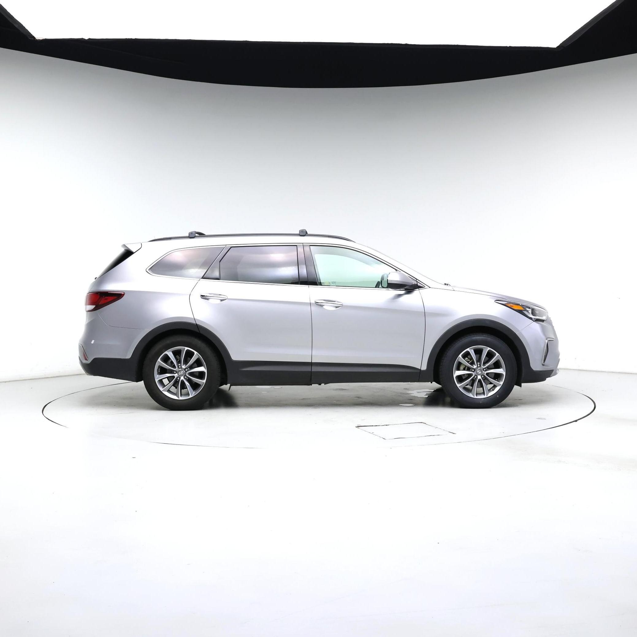 Thumbnail: 2018 Hyundai Santa Fe - 7