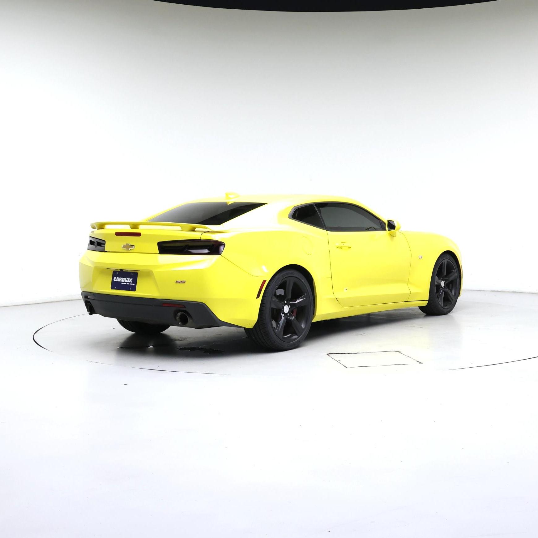Thumbnail: 2017 Chevrolet Camaro - 8