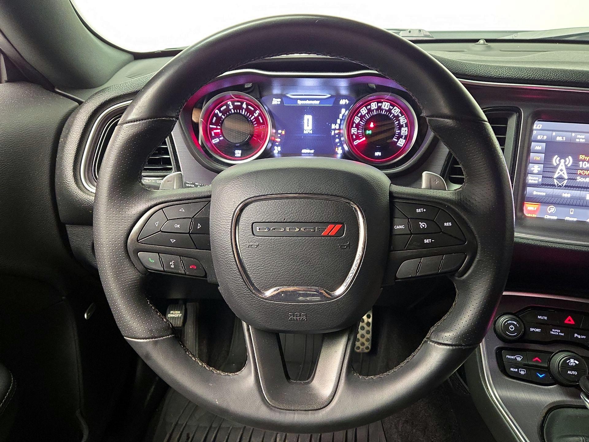 Thumbnail: 2018 Dodge Challenger - 10