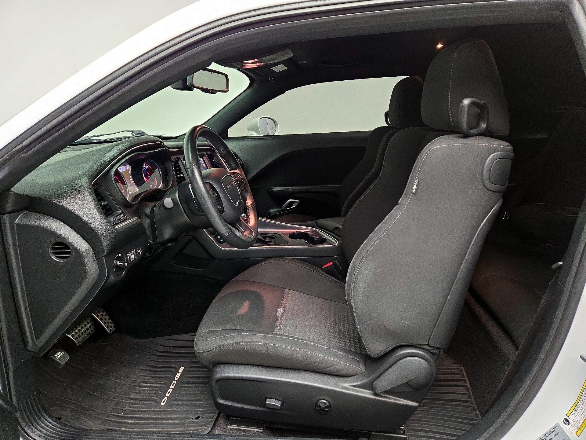 Thumbnail: 2018 Dodge Challenger - 11