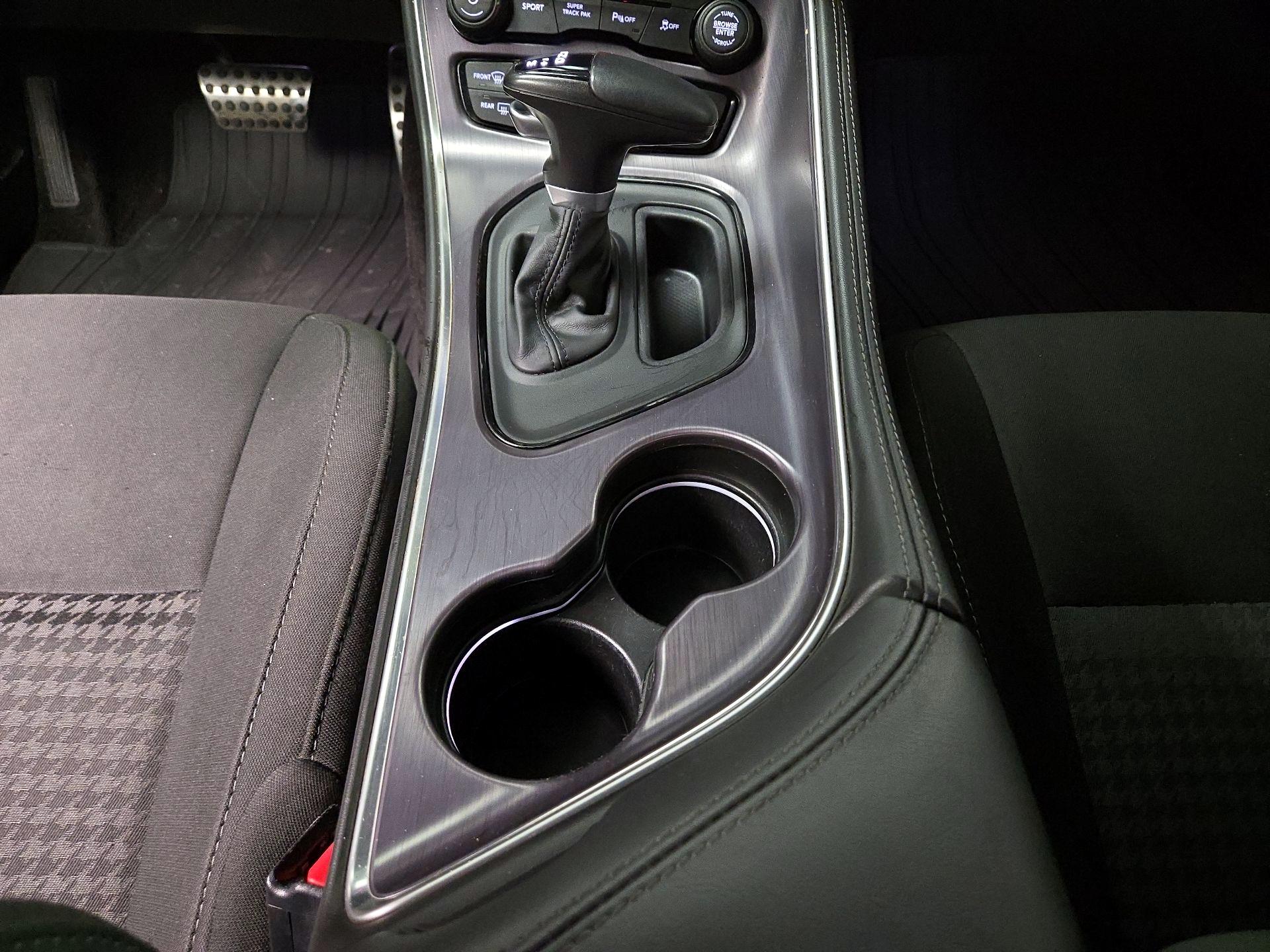 Thumbnail: 2018 Dodge Challenger - 17