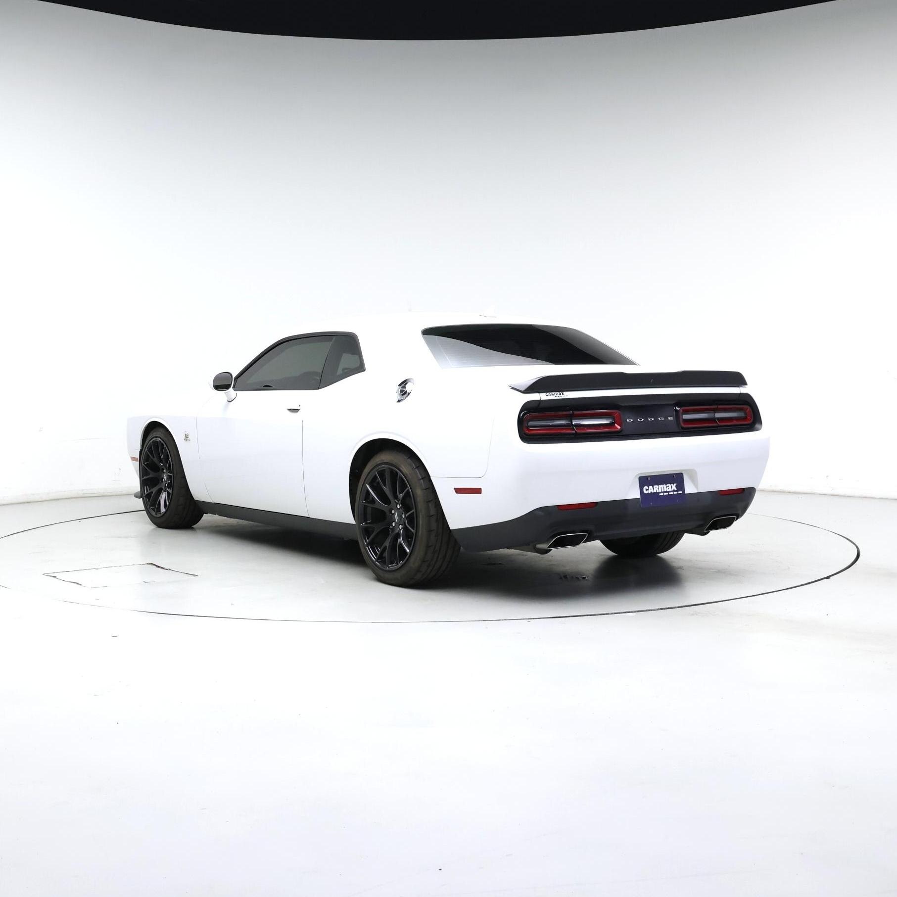 Thumbnail: 2018 Dodge Challenger - 2