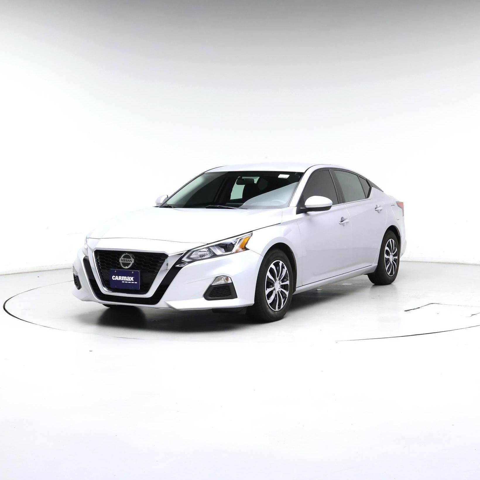 Thumbnail: 2019 Nissan Altima - 4
