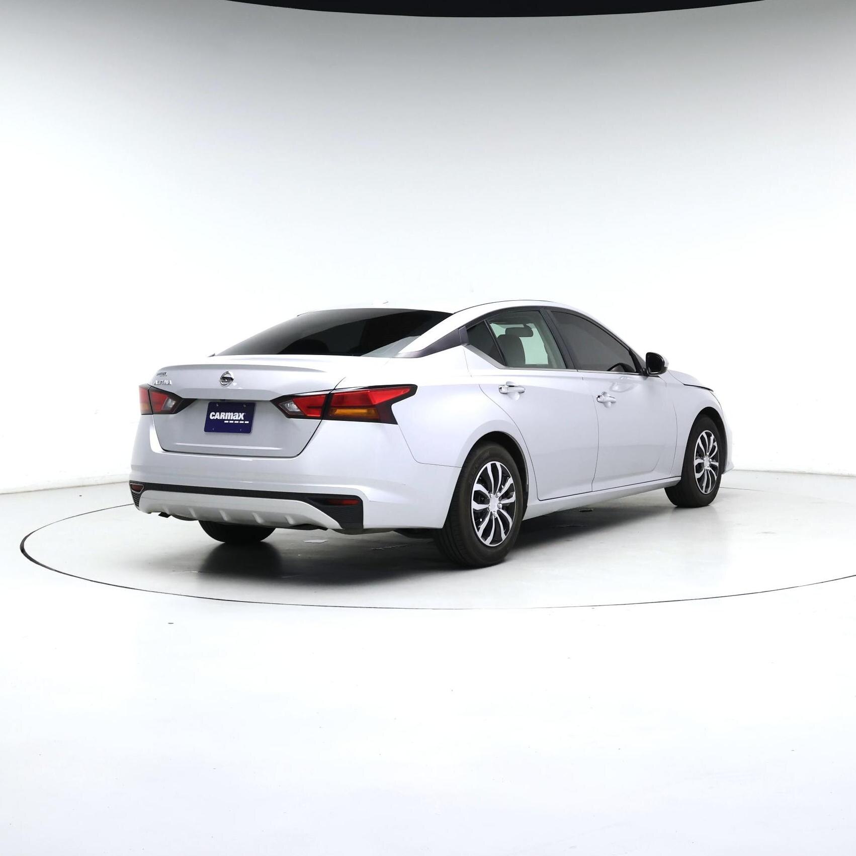 Thumbnail: 2019 Nissan Altima - 8