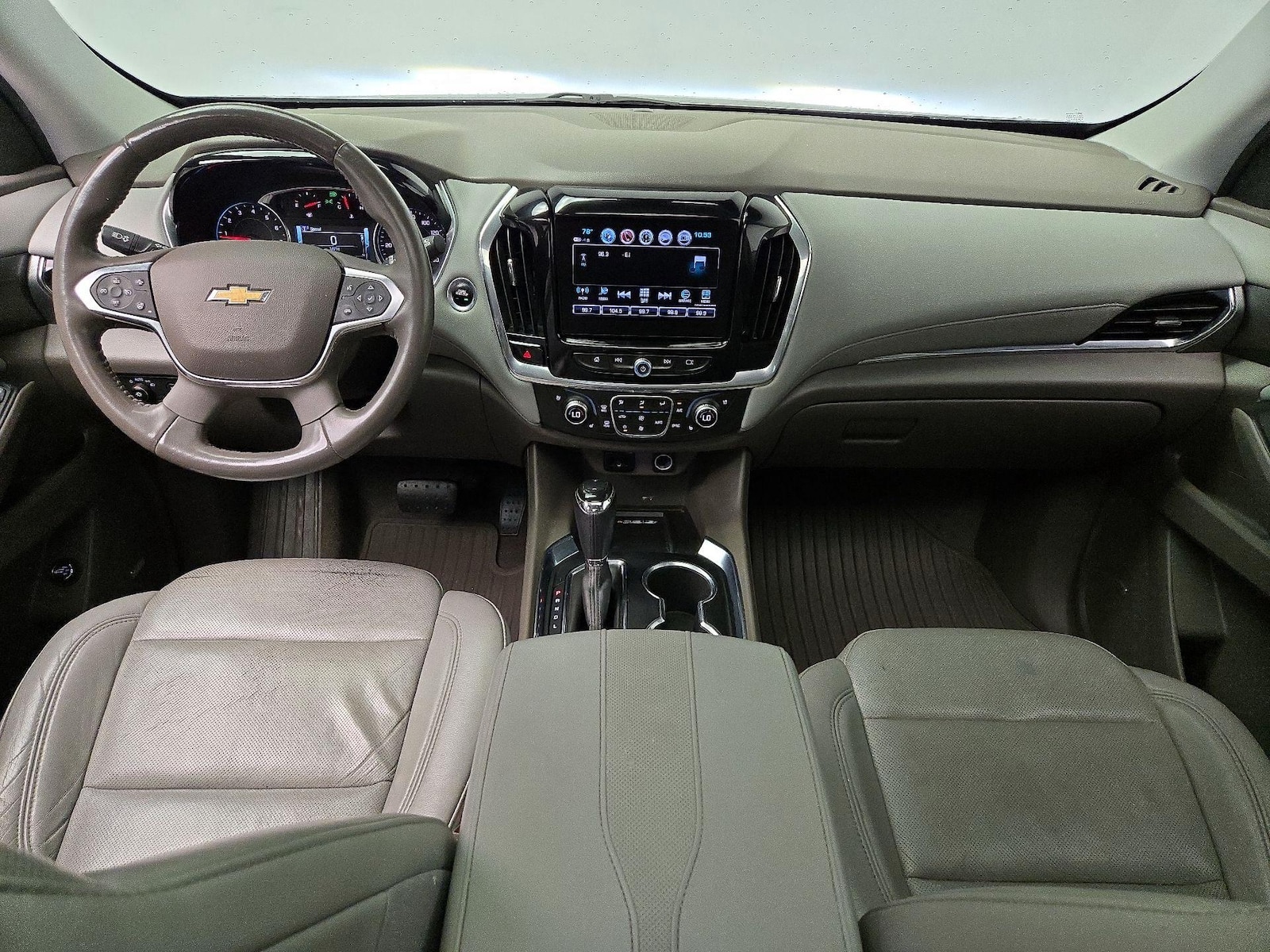 2018 Chevrolet Traverse Premier - Photo 10