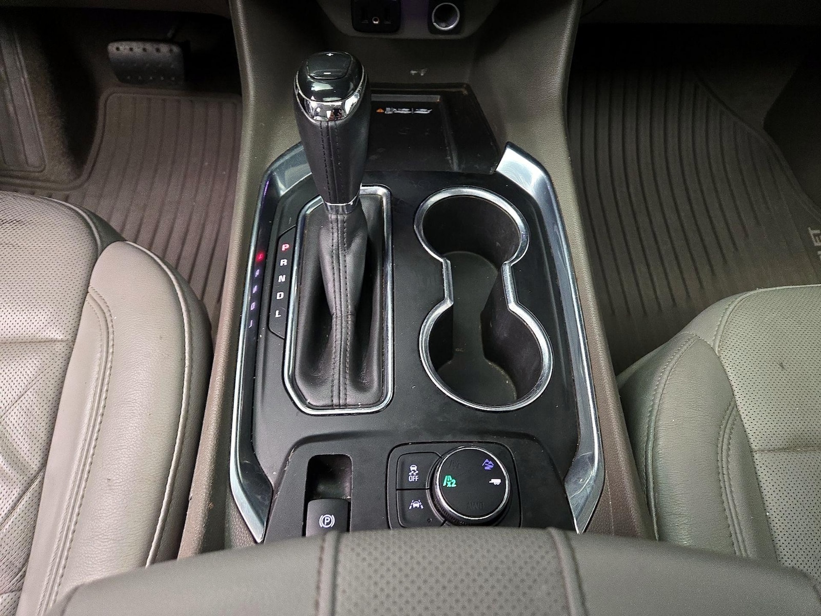 2018 Chevrolet Traverse Premier - Photo 19