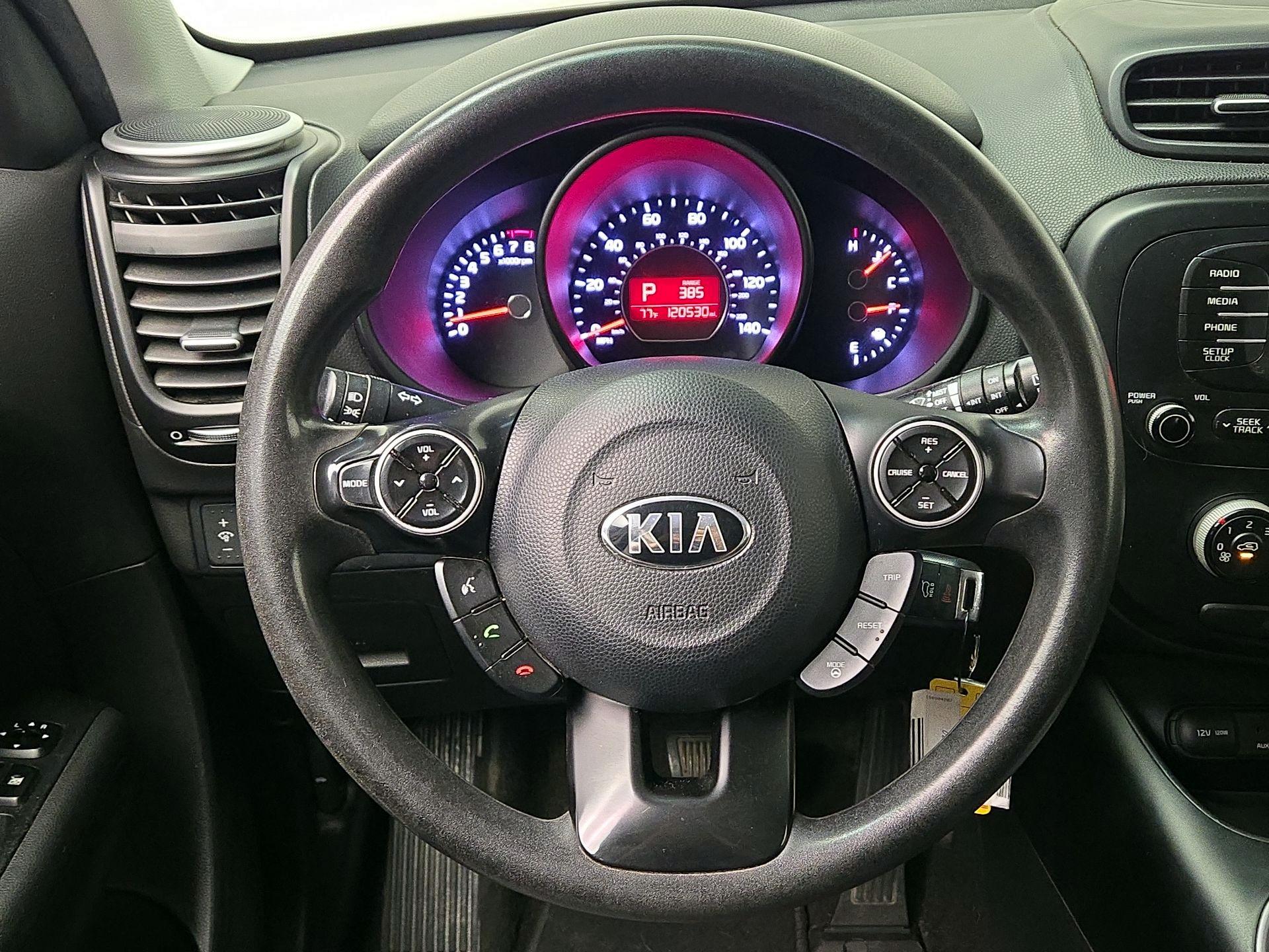 Thumbnail: 2016 Kia Soul - 10