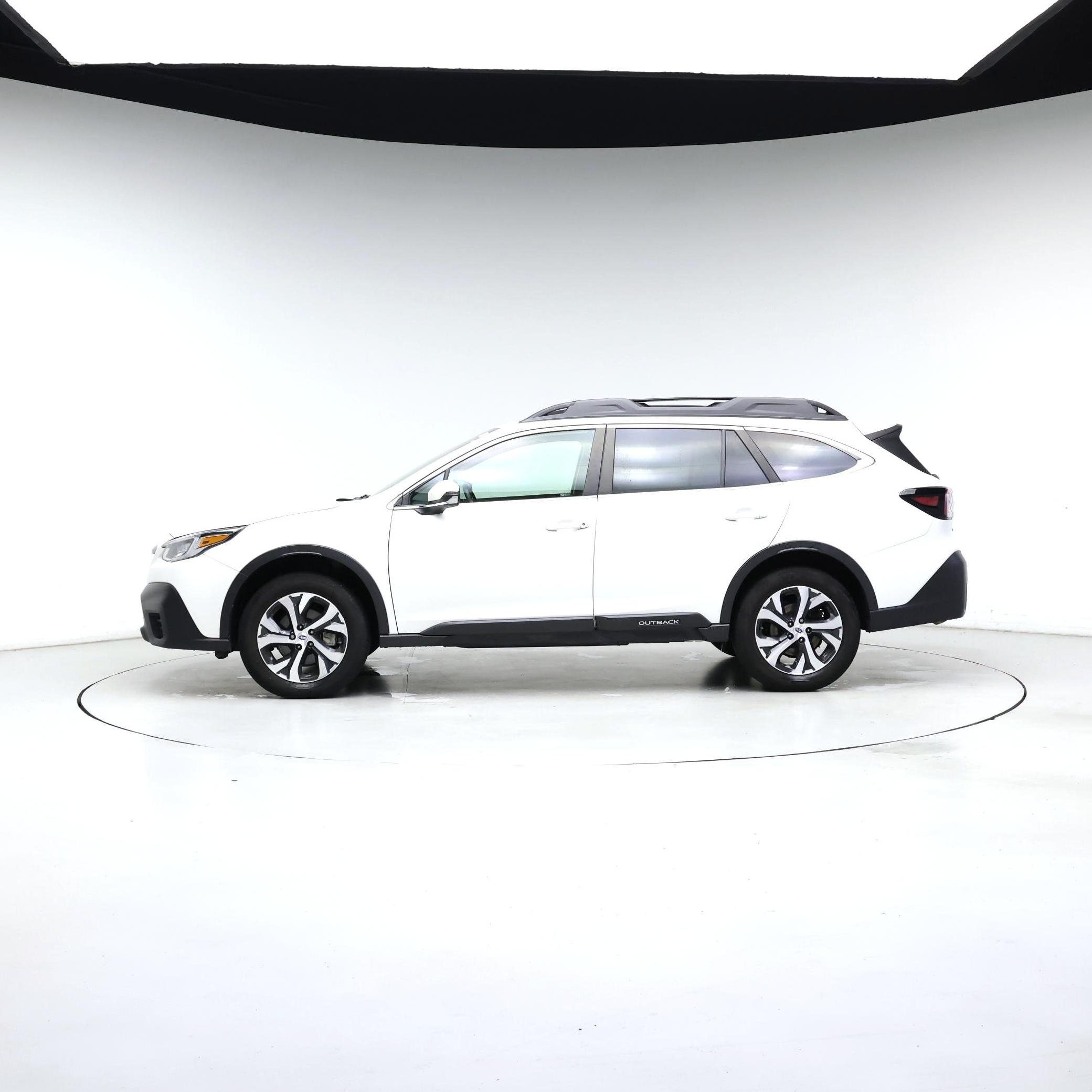 Thumbnail: 2022 Subaru Outback - 3