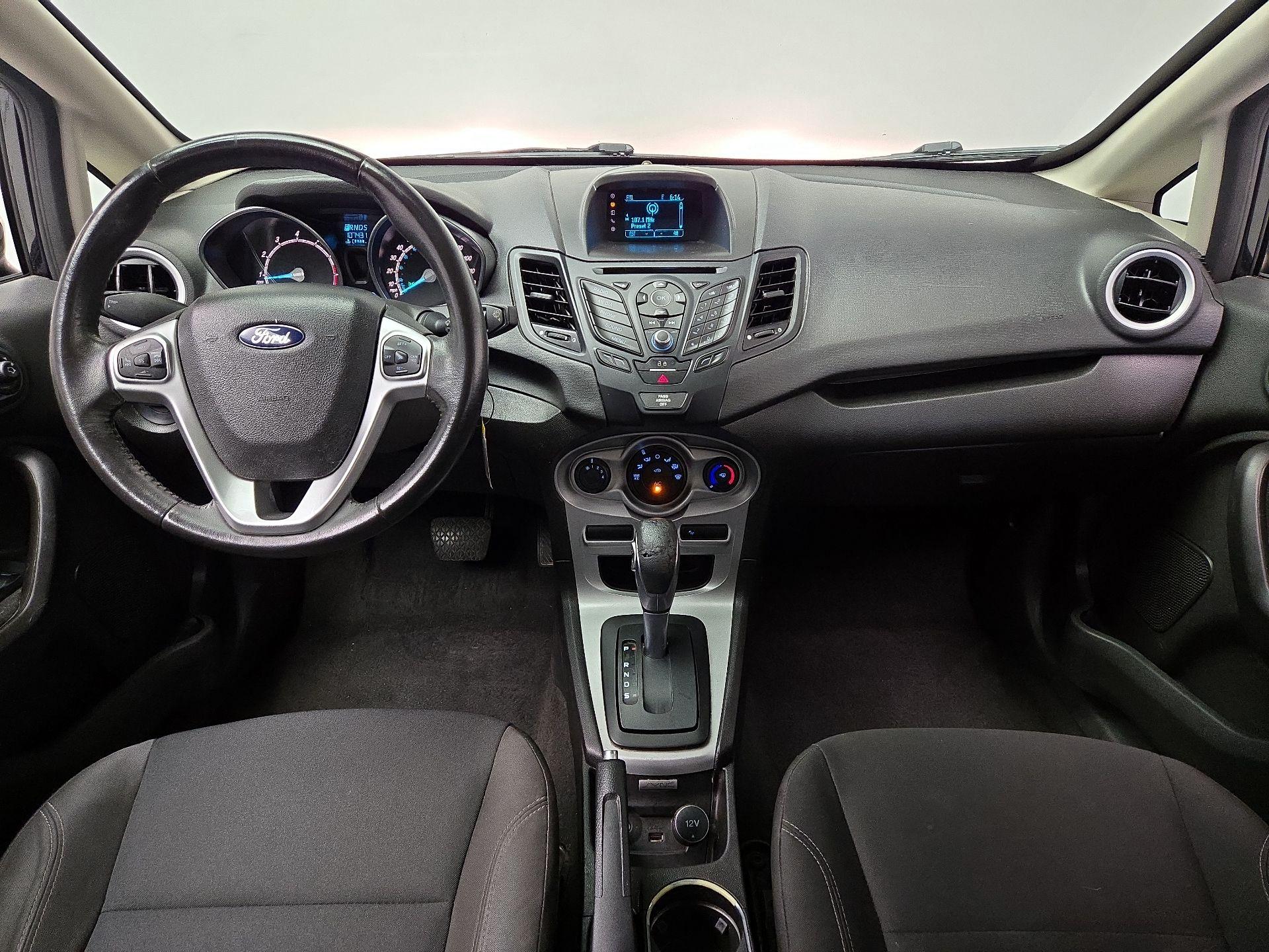 Thumbnail: 2016 Ford Fiesta - 9