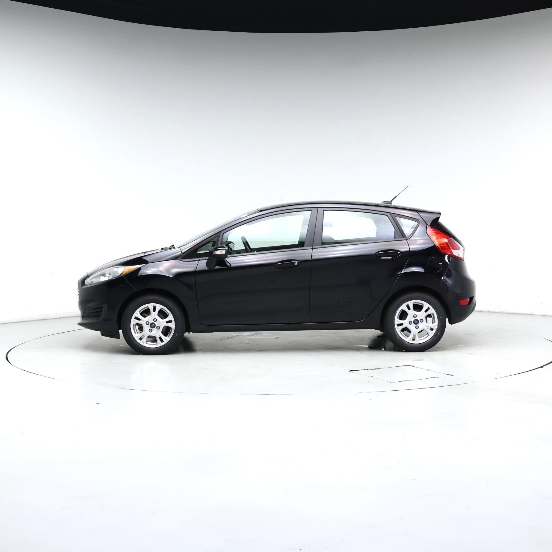 Thumbnail: 2016 Ford Fiesta - 3